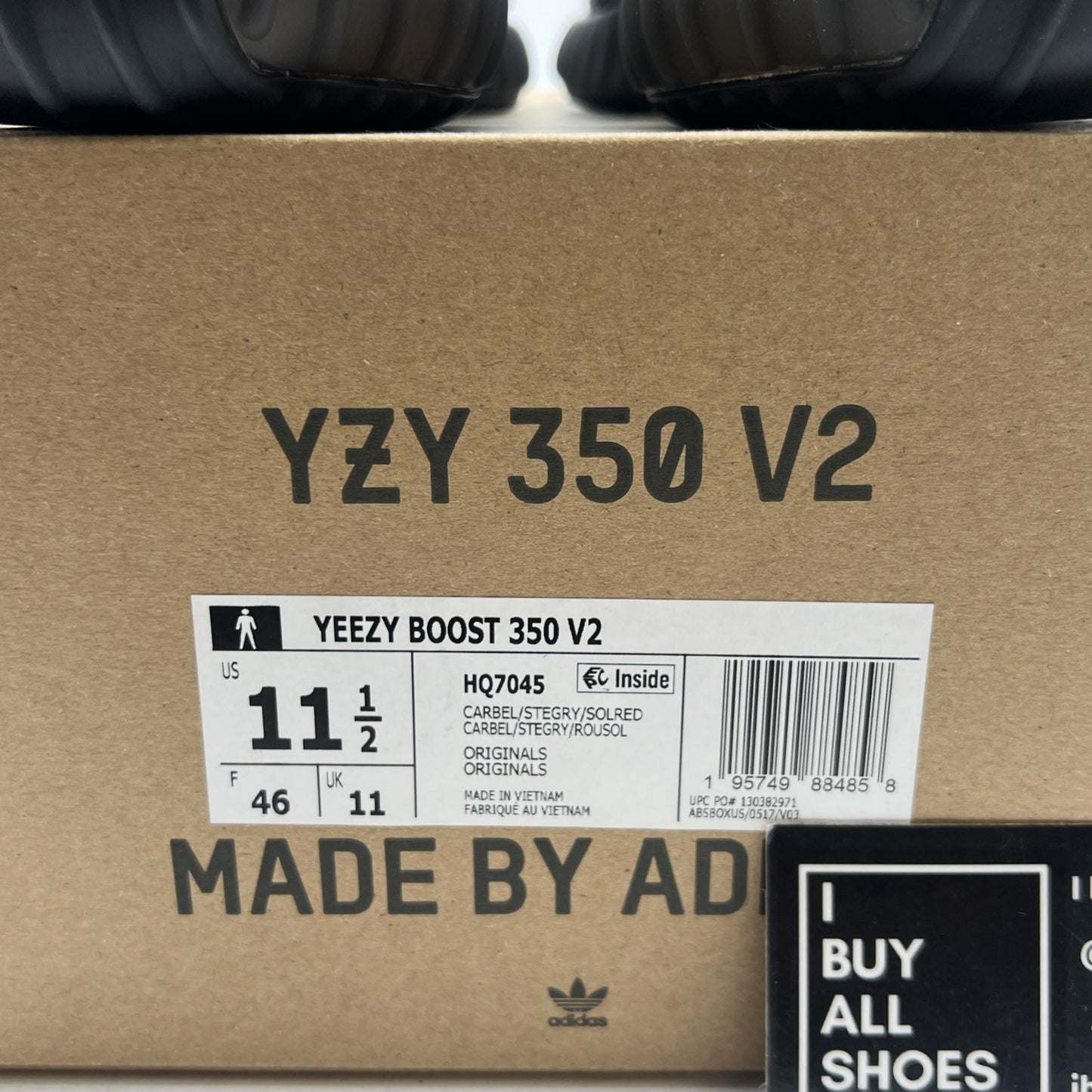 Size 11.5 - adidas Yeezy Boost 350 V2 Low Carbon Beluga (HQ7045)