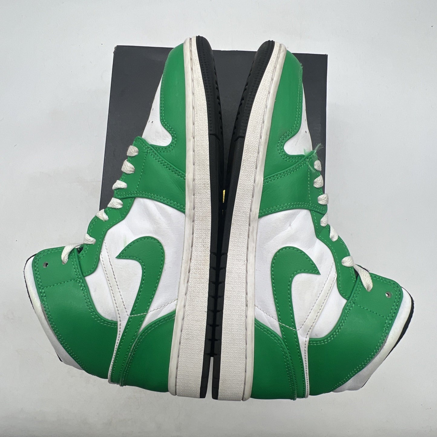 Size 9 - Air Jordan 1 Mid Lucky Green (DQ8526-301)