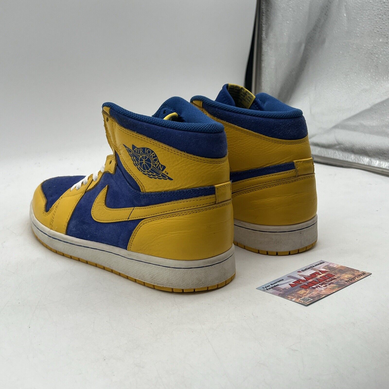 Size 10 - Air Jordan 1 Retro OG High Laney (555088-707)