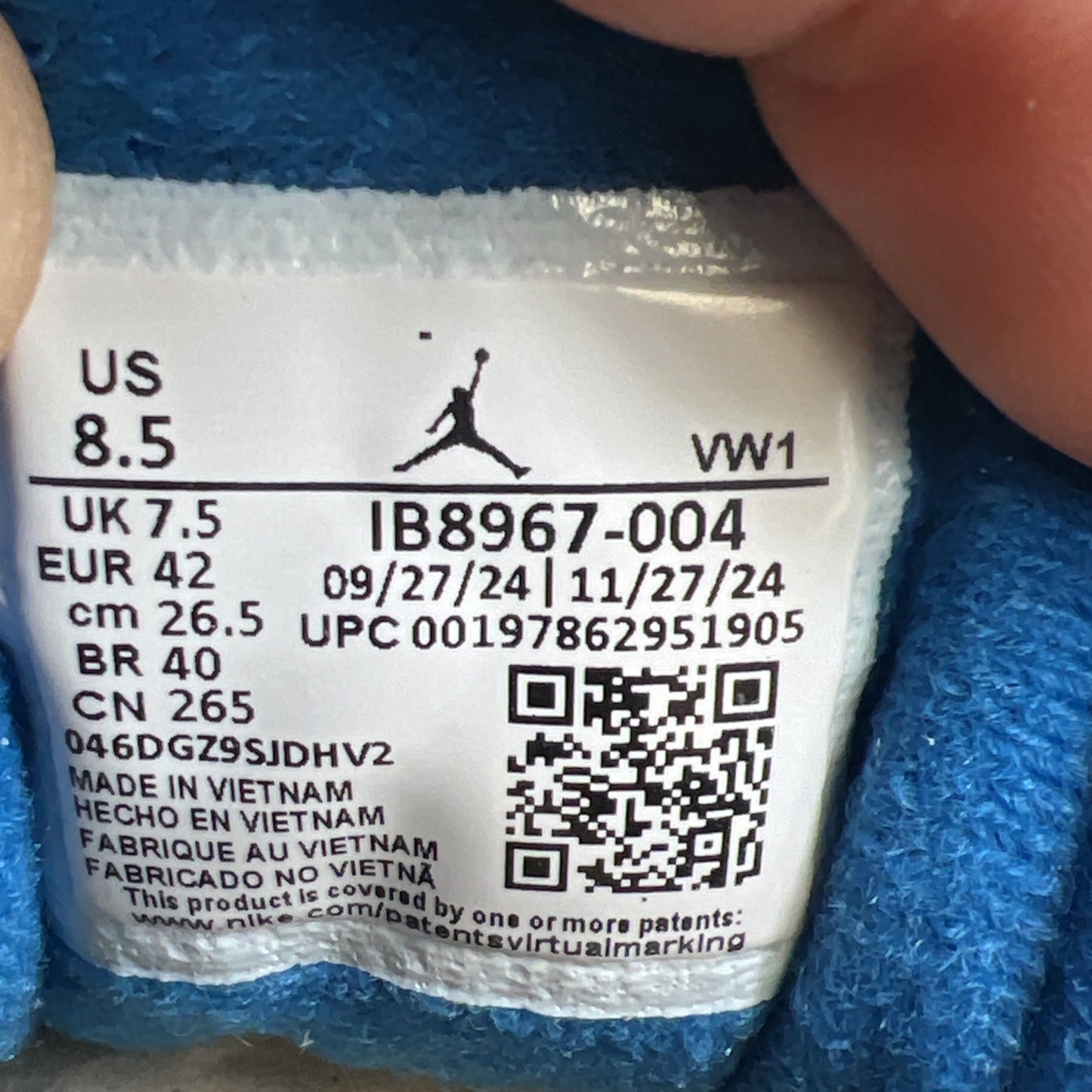 Size 8.5 - Air Jordan 3 Retro OG Rare Air (IB8967-004)