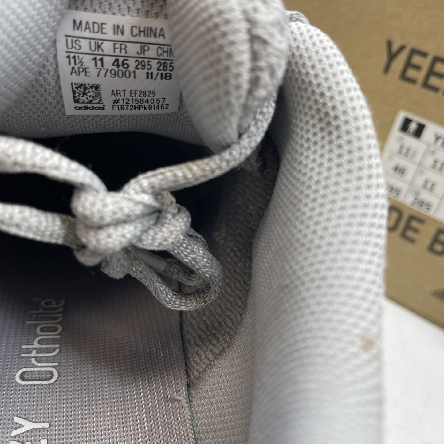 Size 11.5 - adidas Yeezy Boost 700 V2 Low Static (EF2829)