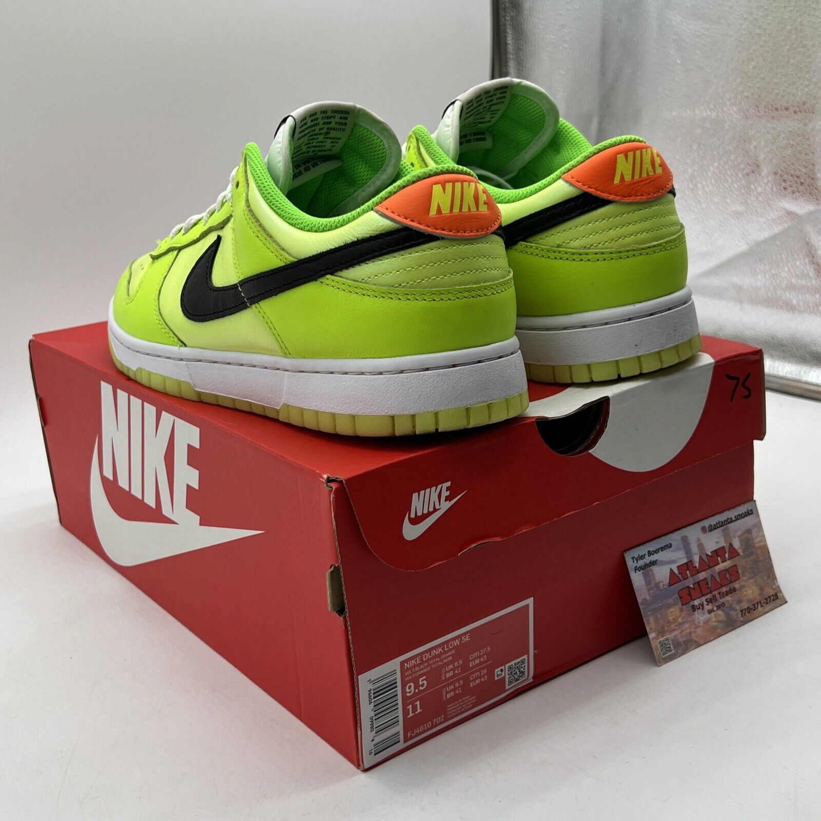 Size 9.5 - Nike Dunk SE Low Volt  (FJ4610-702) Black White