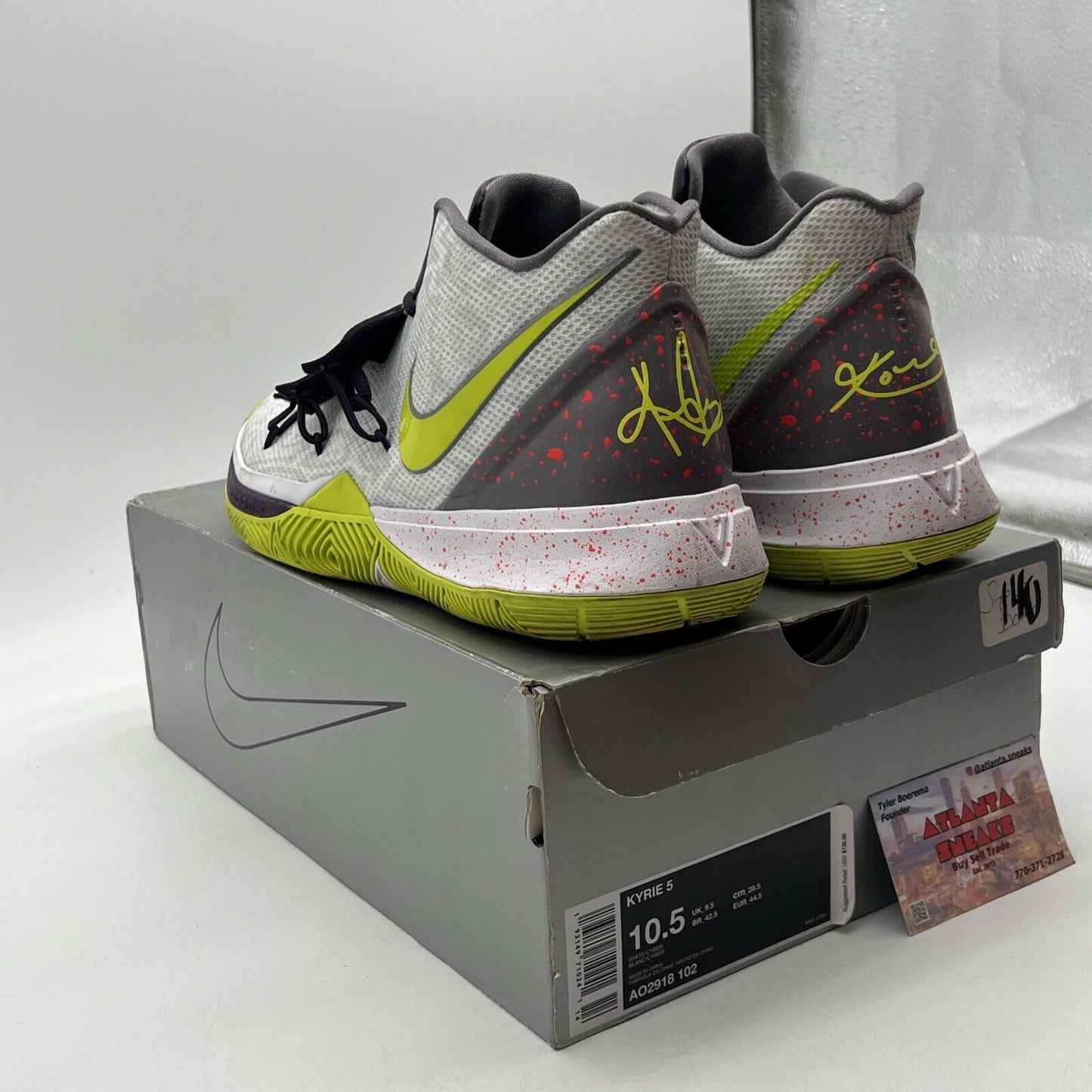 Size 10.5 - Nike Kyrie 5 Mamba Mentality Green Purple (AO2918-102)