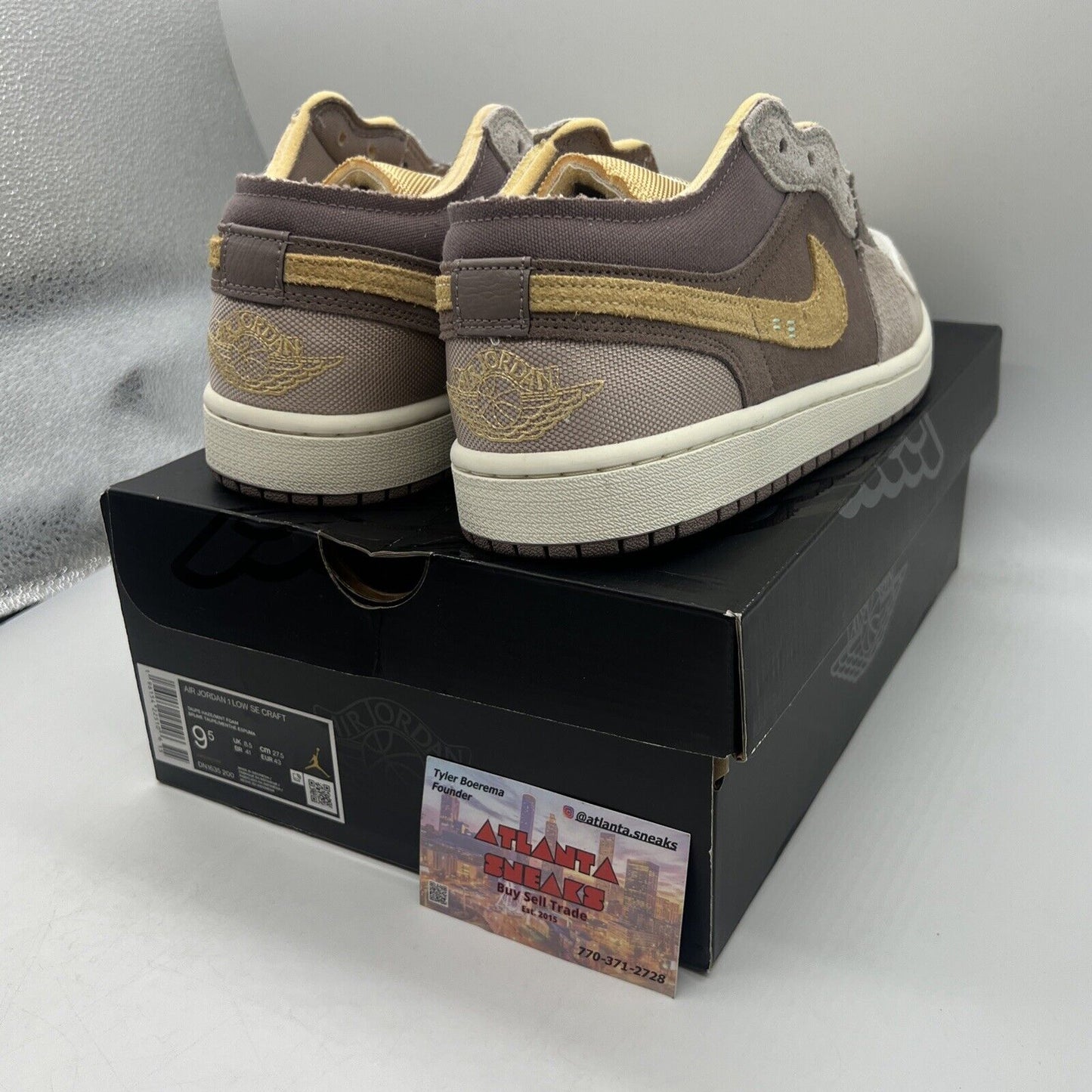 Size 9.5 - Jordan 1 Low SE Craft Inside Out Brand New Og All