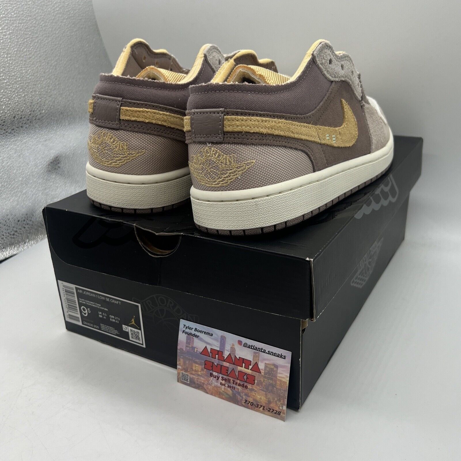Size 9.5 - Jordan 1 Low SE Craft Inside Out Brand New Og All