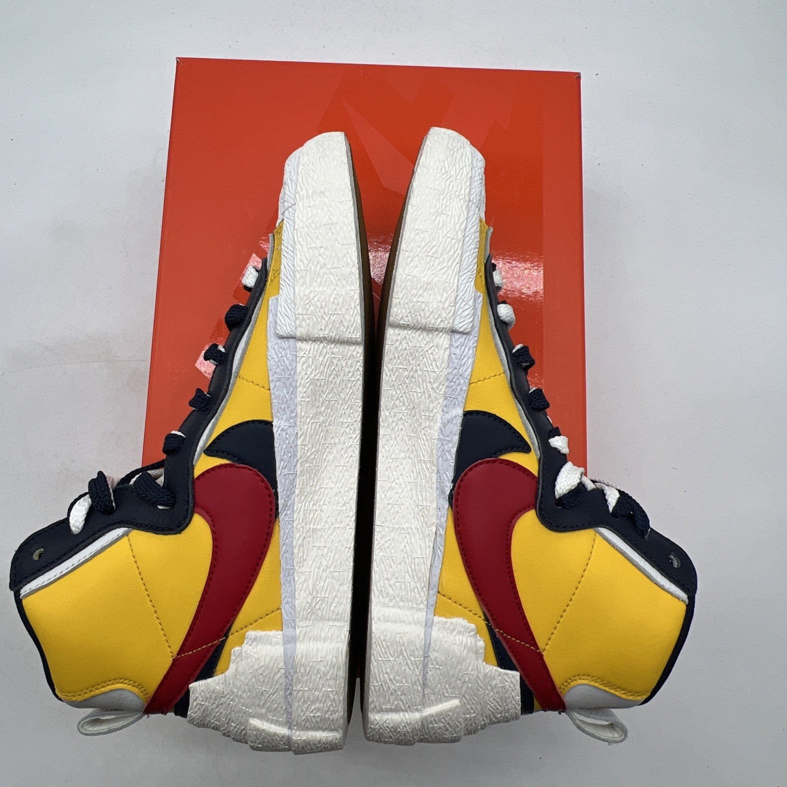 Size 6.5 - Nike sacai x Blazer Mid Maize Navy (BV0072-700)