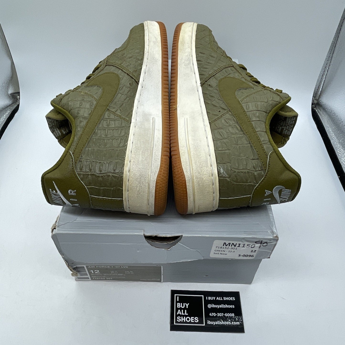 Size 12 - Nike Air Force 1 '07 LV8 Low Militia Green Leather (718152-301)