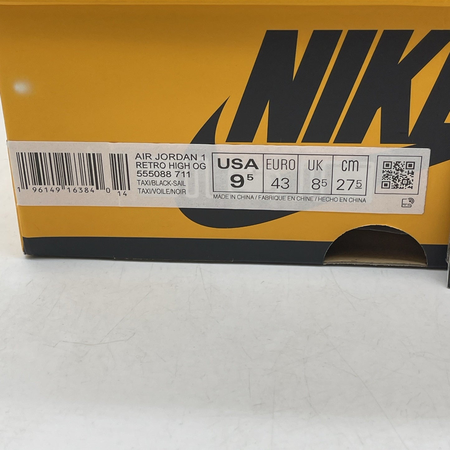 Size 9.5 - Jordan 1 Retro OG High Yellow Toe Black Leather (555088-711)