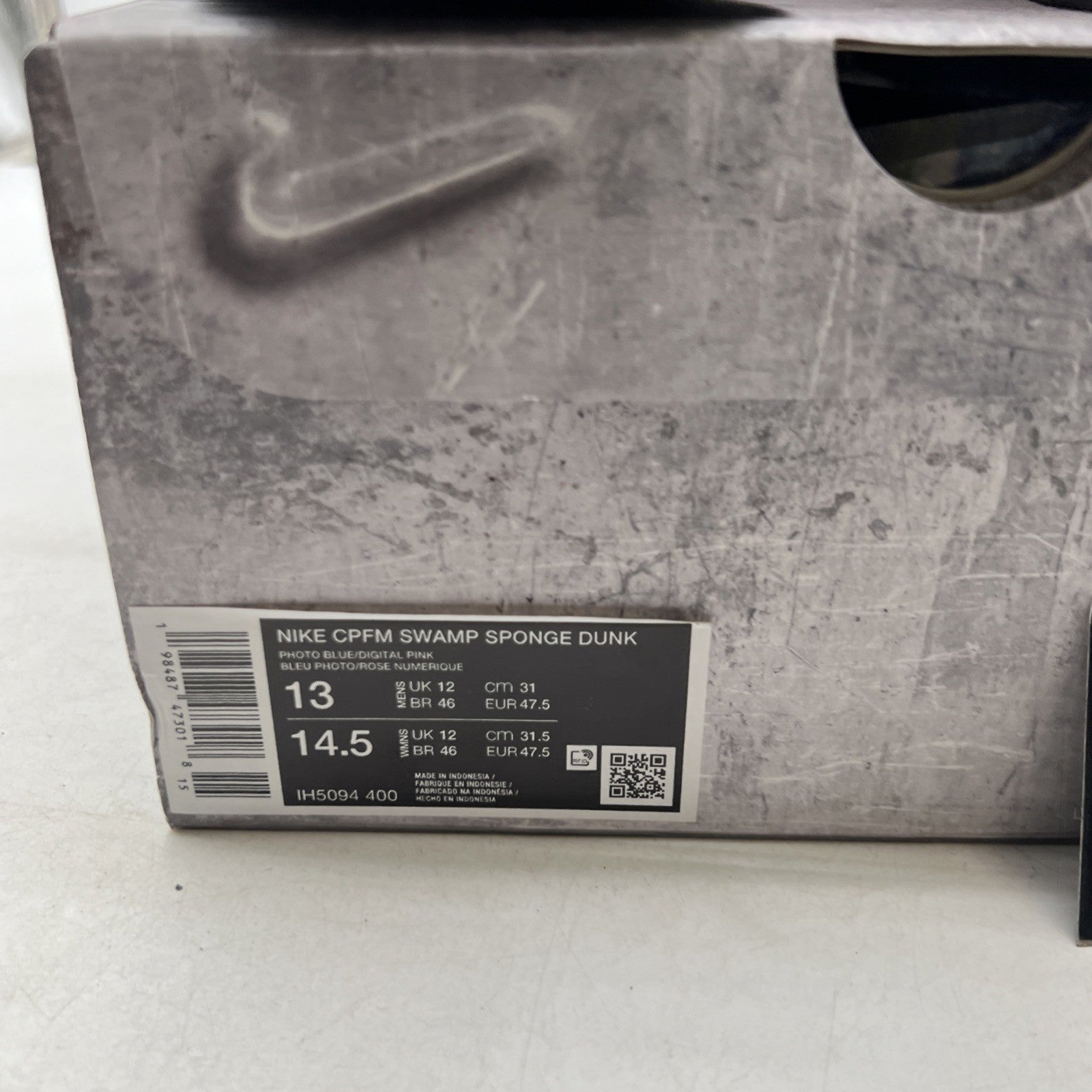 Size 13 - Cactus Plant Flea Market x Nike Dunk Low Swamp Sponge Pack - Photo