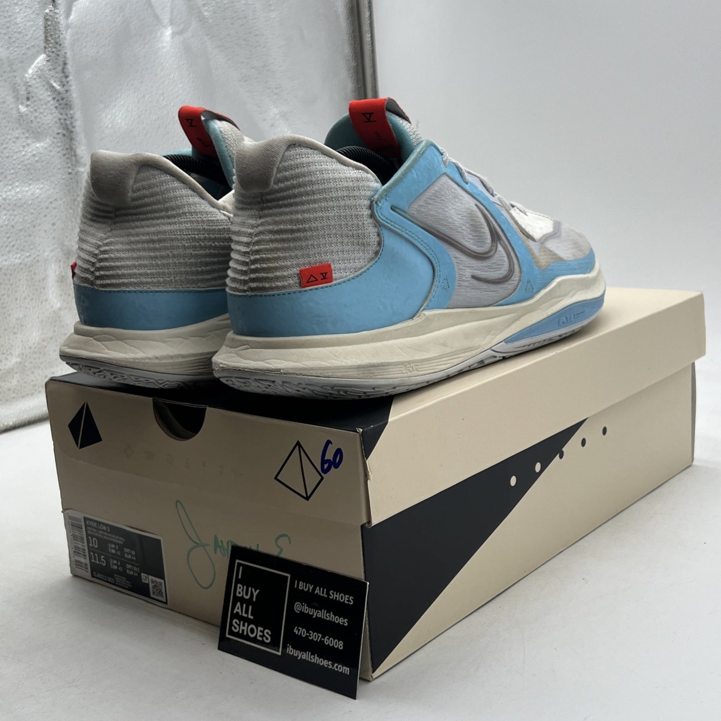 Size 10 - Nike Kyrie 5 Low Football Grey (DJ6012-003)