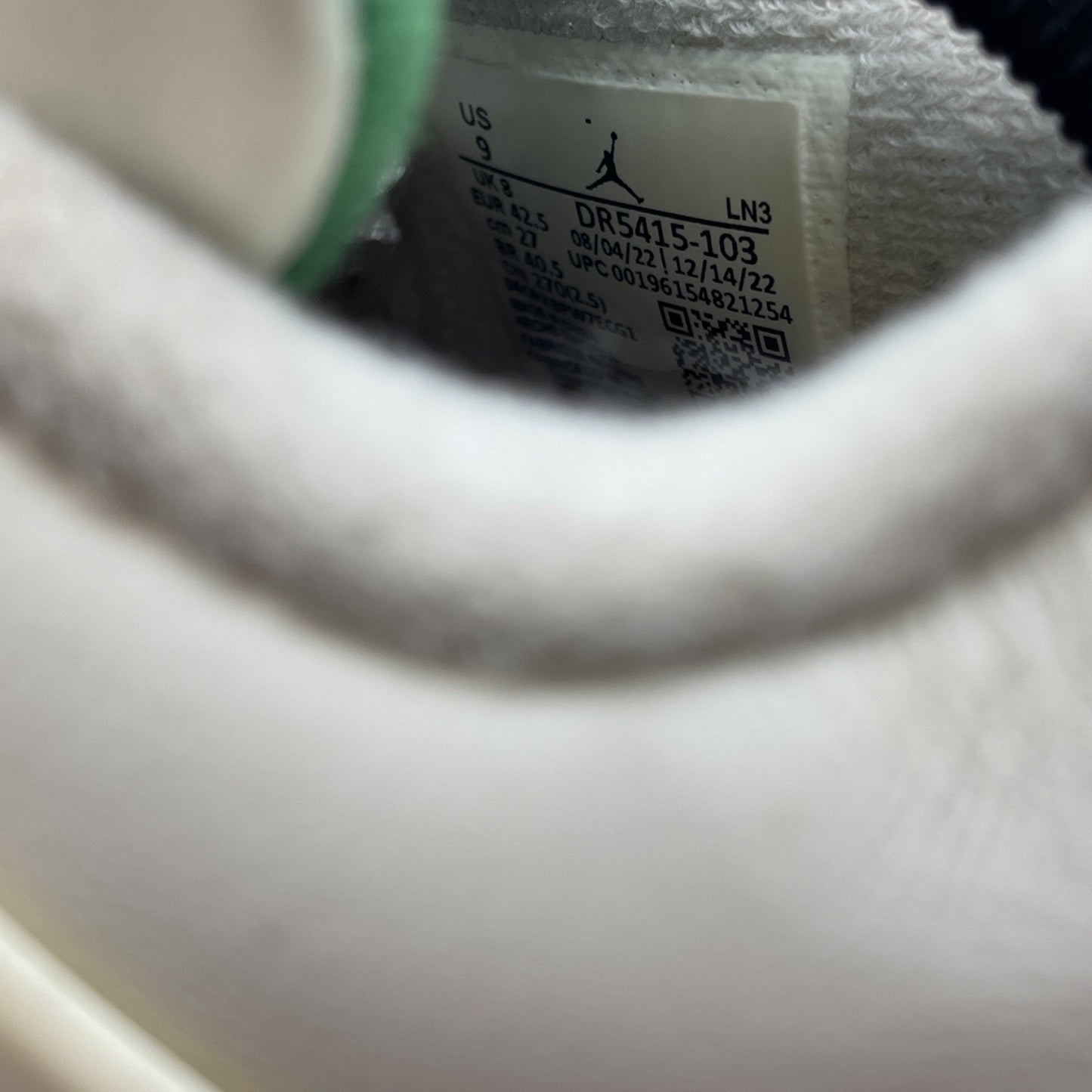 Size 9 - Air Jordan 4 Retro SP x Nike SB Mid Pine Green (DR5415-103)