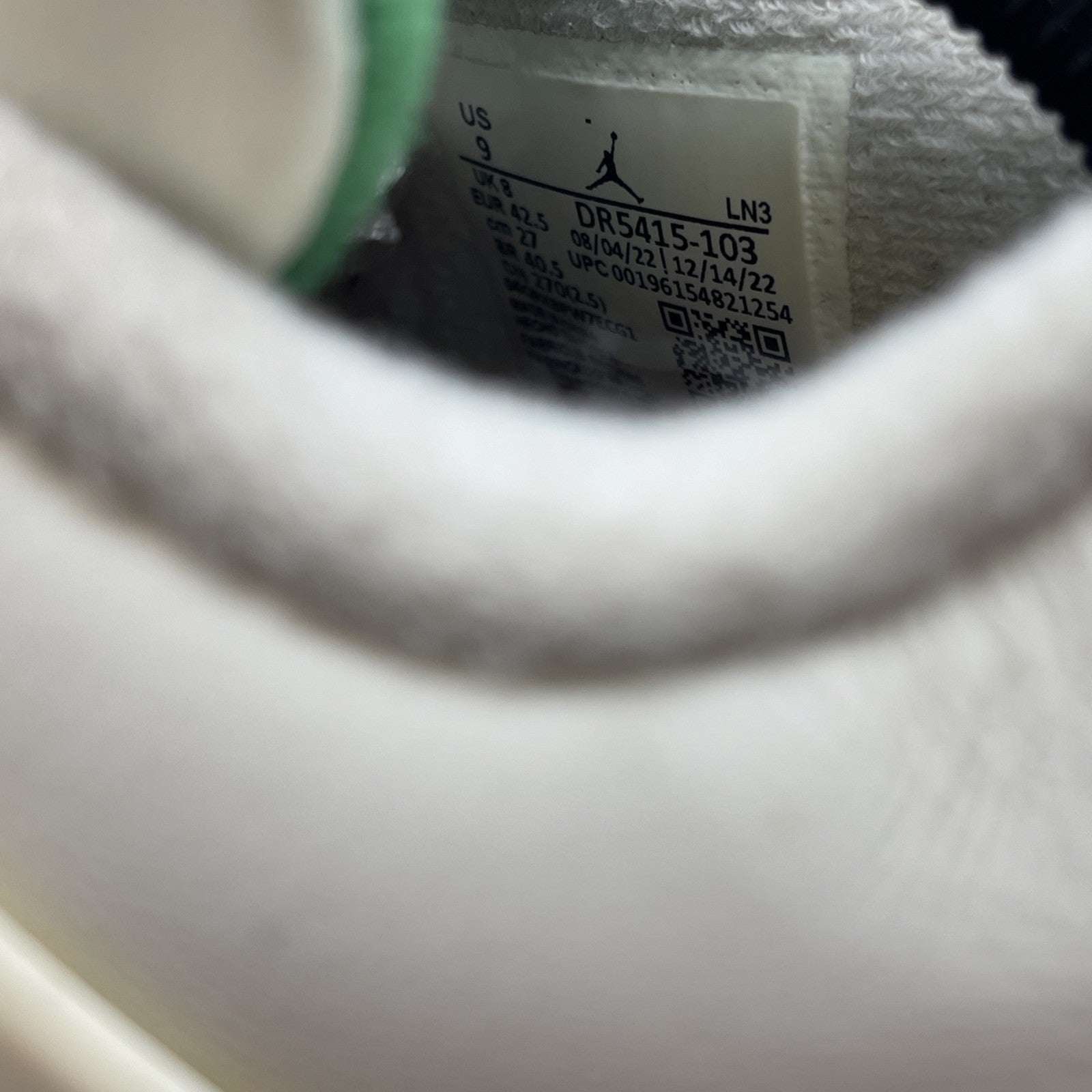 Size 9 - Air Jordan 4 Retro SP x Nike SB Mid Pine Green (DR5415-103)