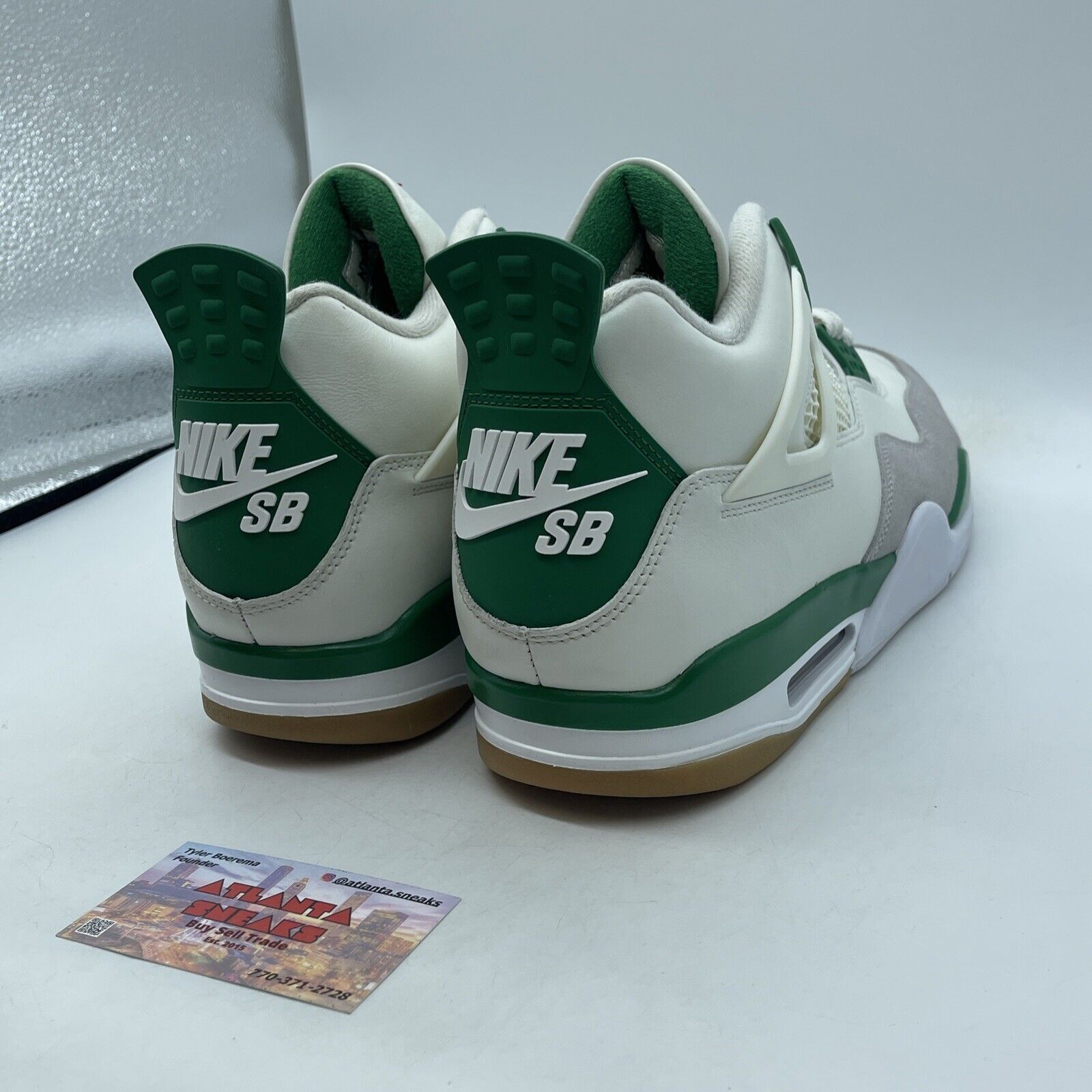 Size 13 - Jordan 4 Retro SP x Nike SB Mid Pine Green Suede Leather (DR5415-103)