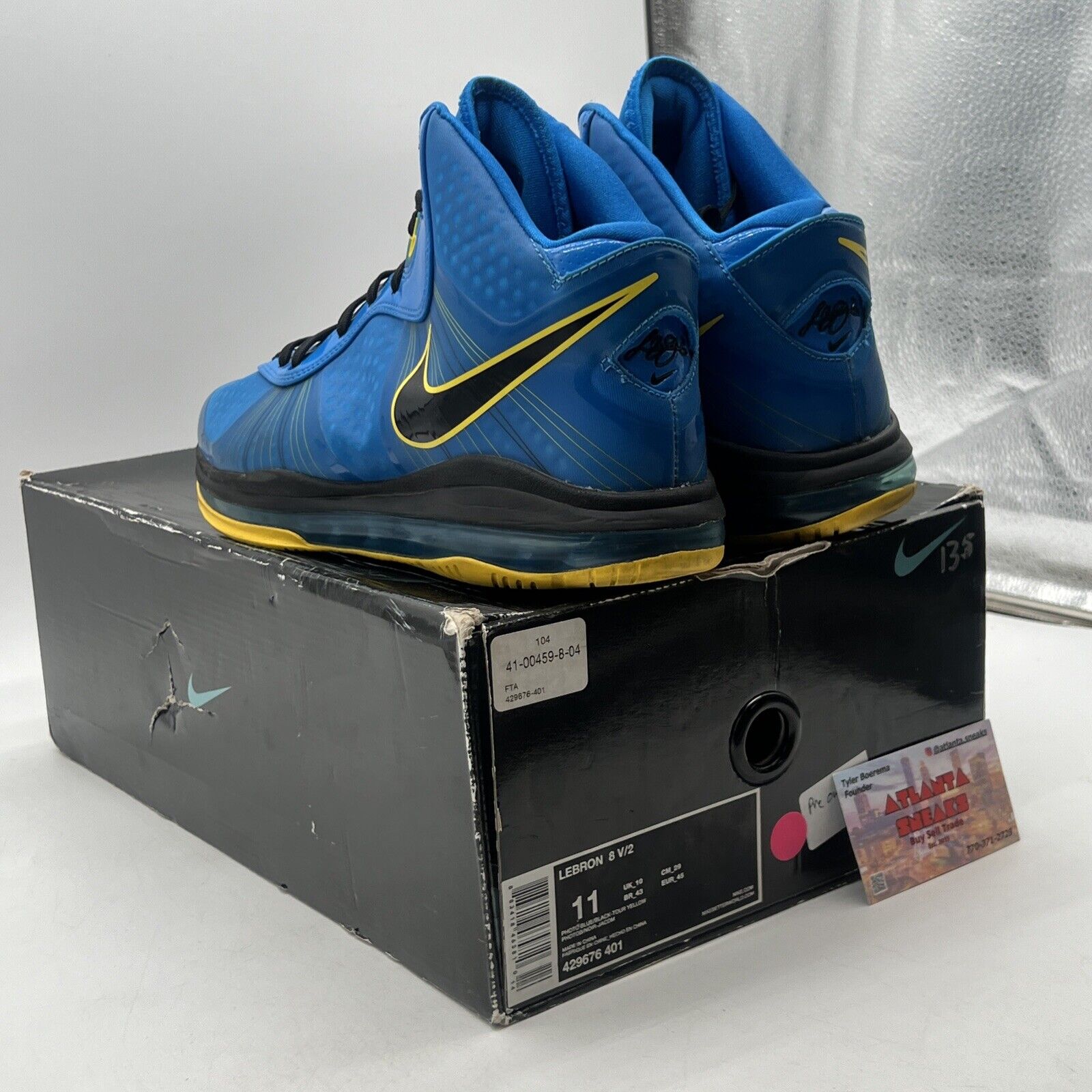 Size 11 - Nike LeBron 8 V/2 Entourage Black Yellow Blue (429676-401)