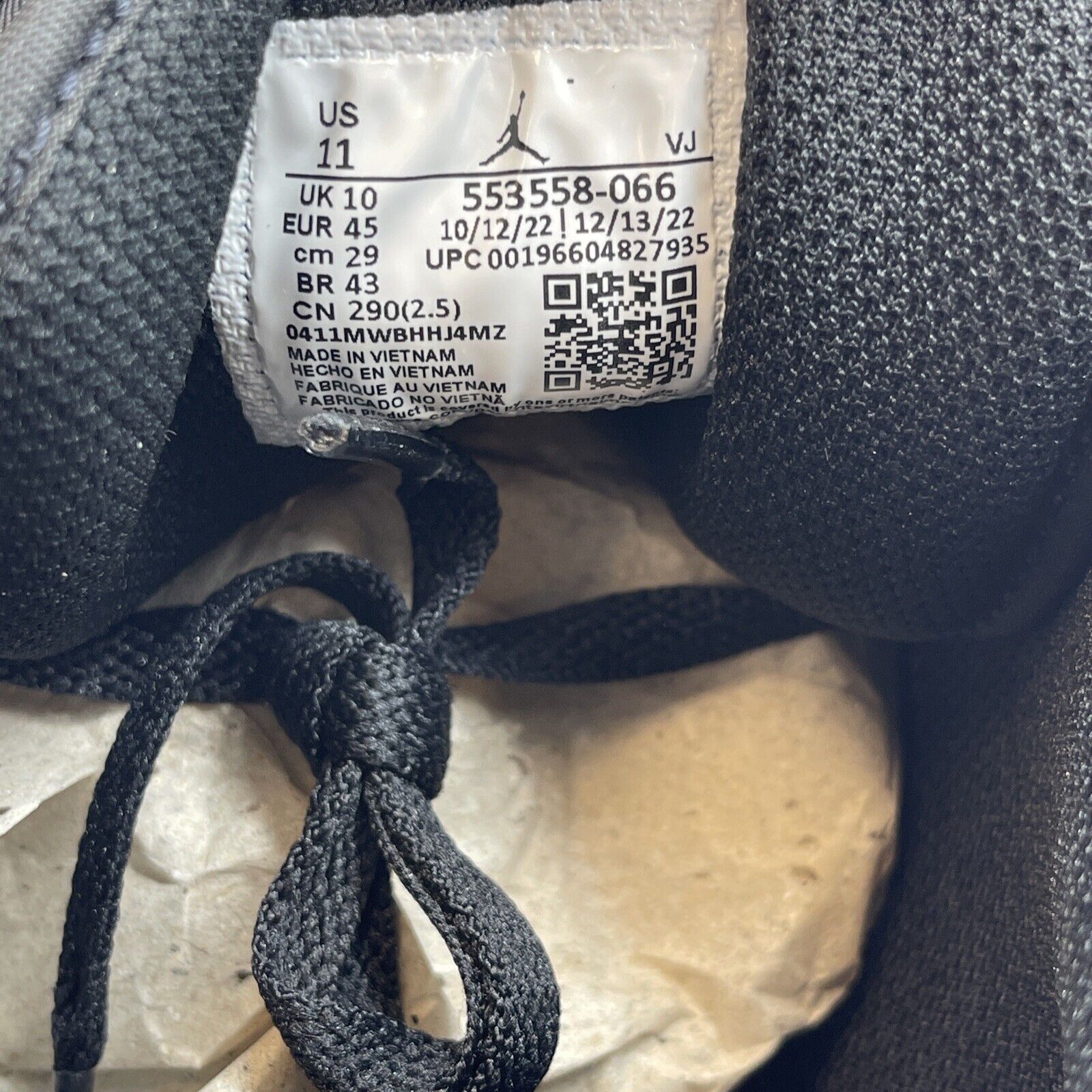 Size 11 - Air Jordan 1 Low Alternate Bred Toe Black White Red (553558-066)