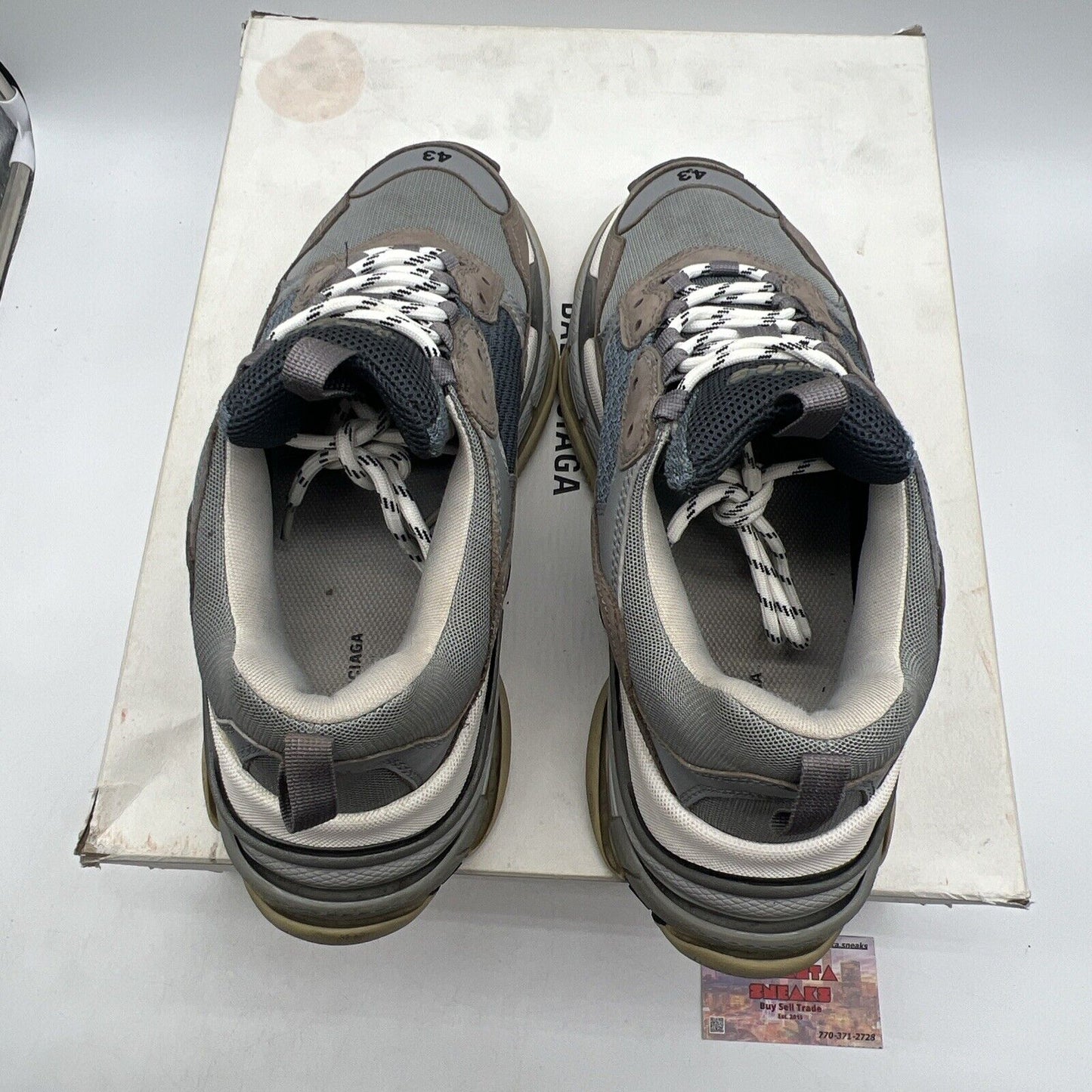 Size 10 - Balenciaga Triple S Sneaker 2018 Grey