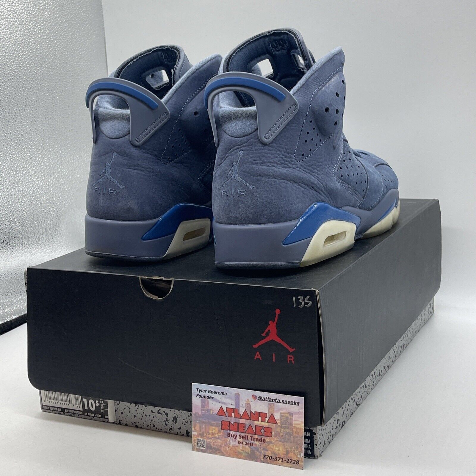 Size 10.5 - Air Jordan 6 Retro Diffused Blue Suede (384664-400)