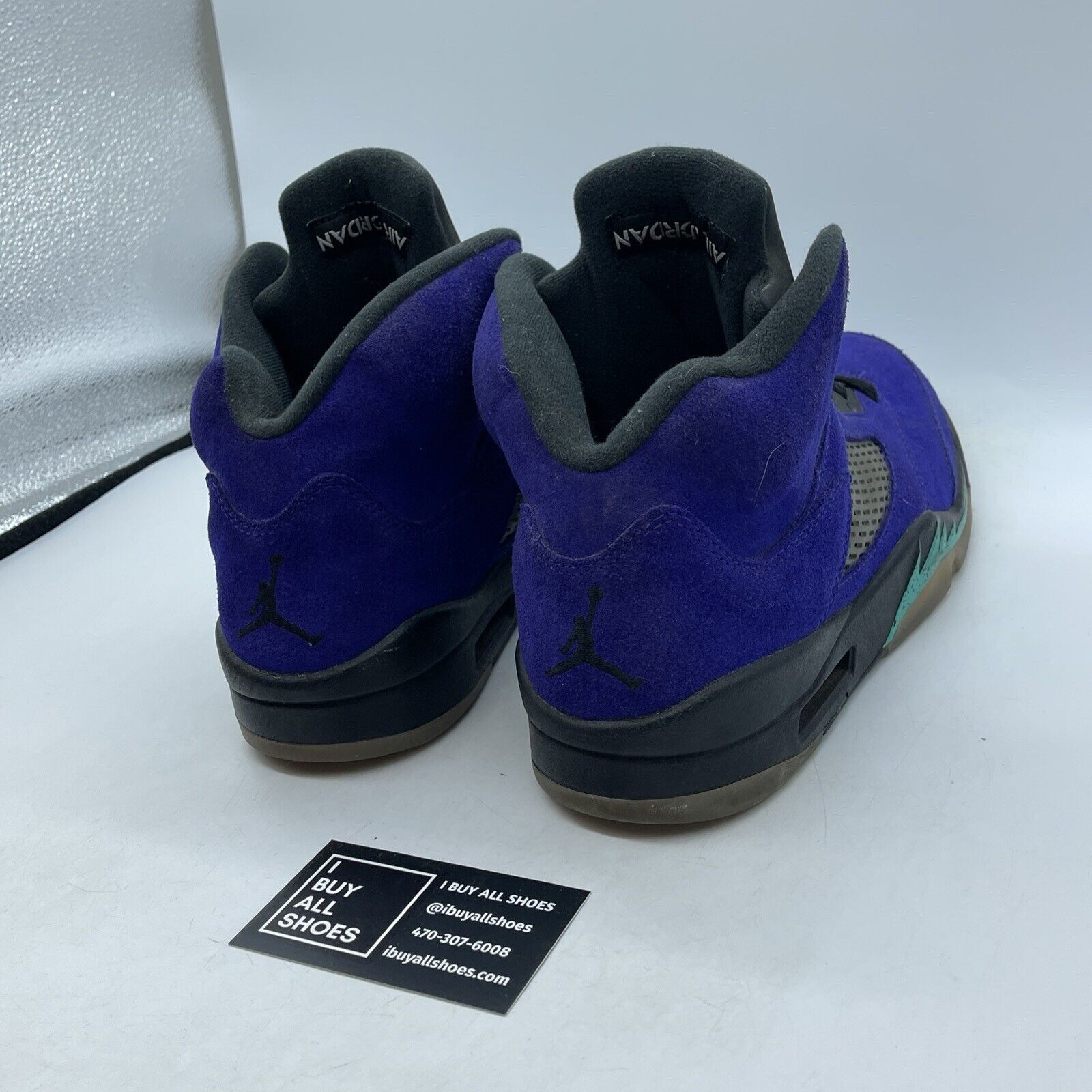 Size 9.5 - Jordan 5 Retro Alternate Grape Purple Suede Black (136027-500)