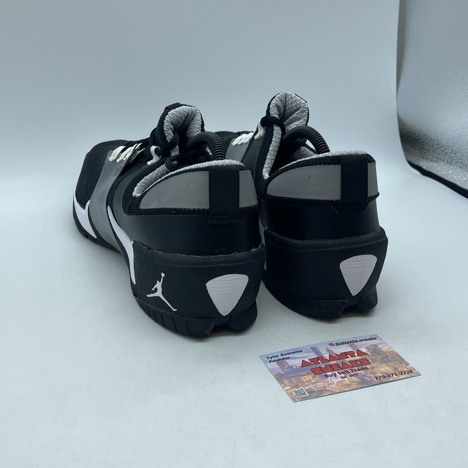Size 11 - Jordan Alpha Trunner Black White grey  Suede Leather (407582-001)