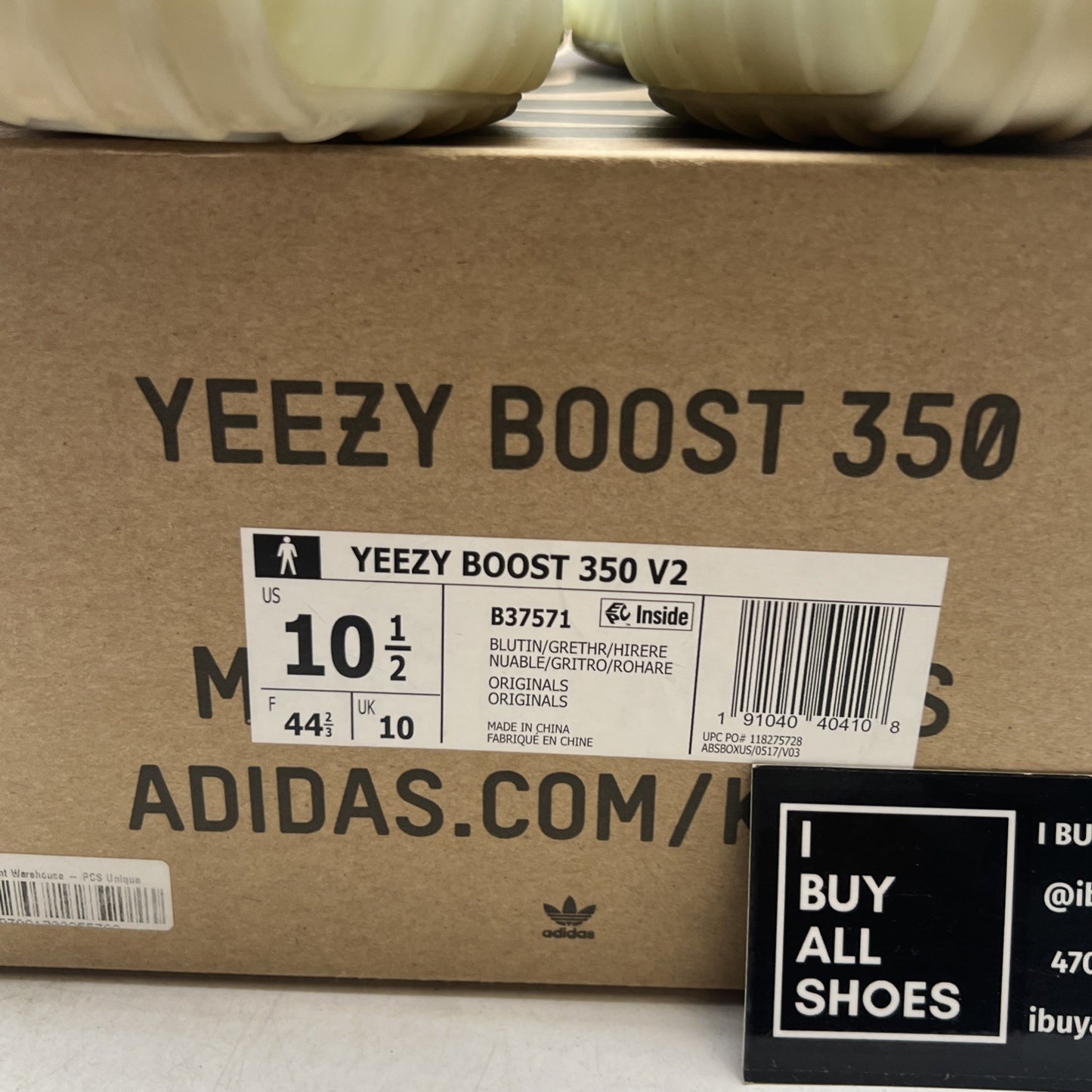 Size 10.5 - adidas Yeezy Boost 350 V2 Low Blue Tint (B37571)