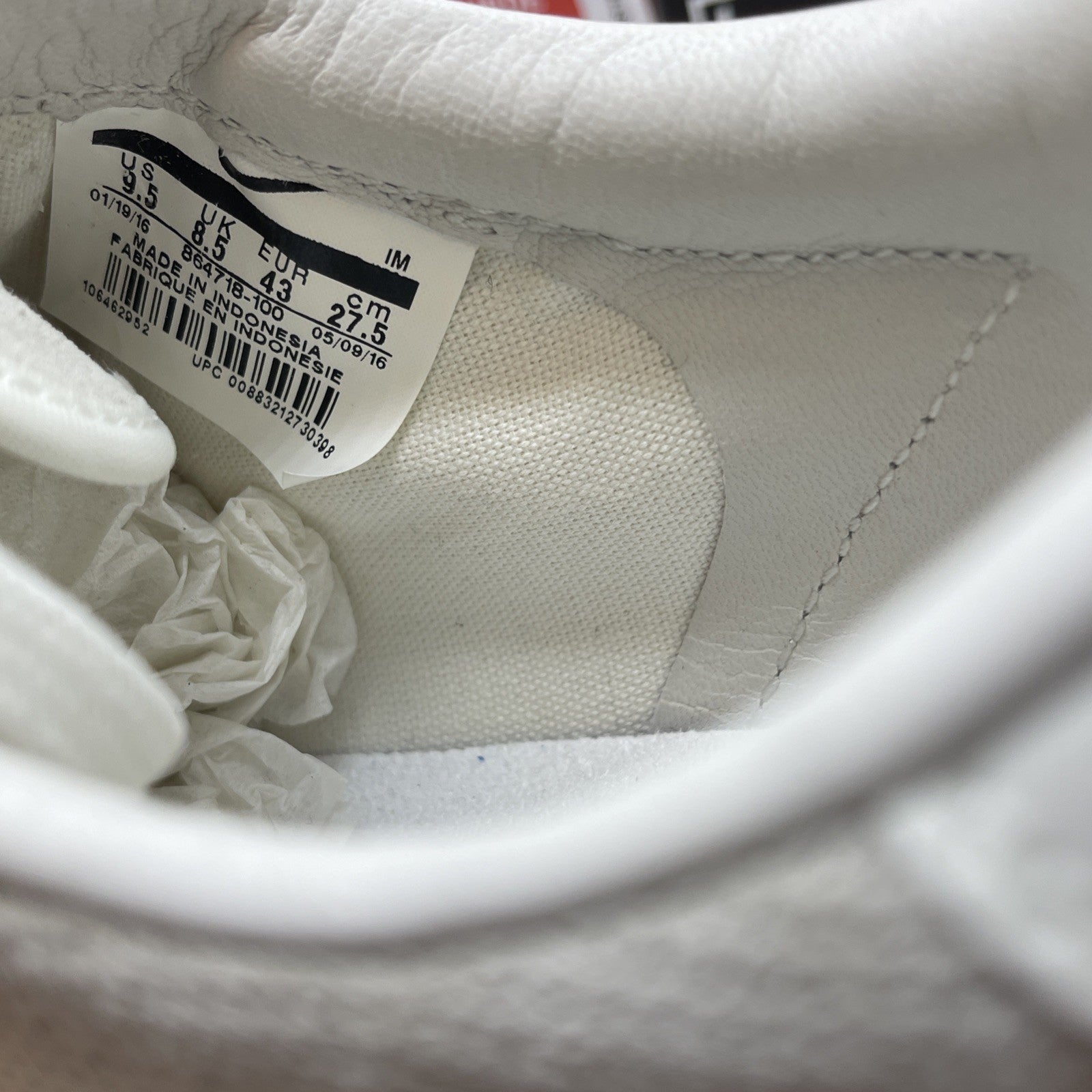 Size 9.5 - NikeLab Match Classic Suede Sail White (864718-100)
