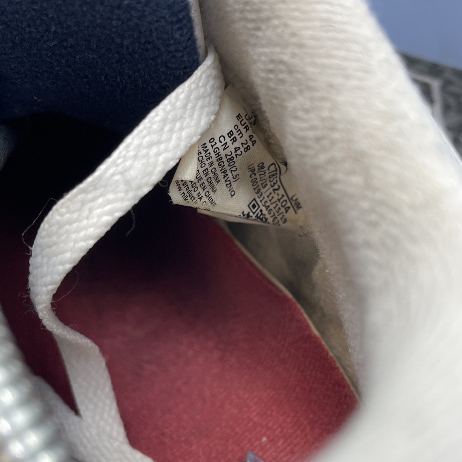 Size 10 - Jordan 3 Retro Mid UNC Blue White Grey Suede Leather (CT8532-104)