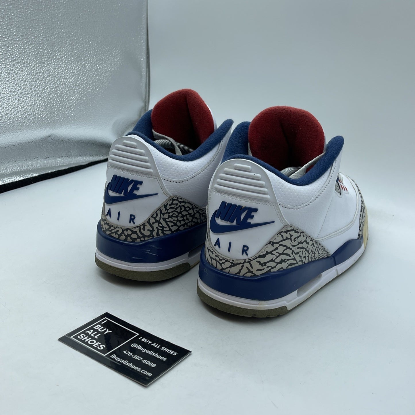 Size 9.5 - Jordan 3 Retro OG Mid True Blue Grey White Suede Leather (854262-106)