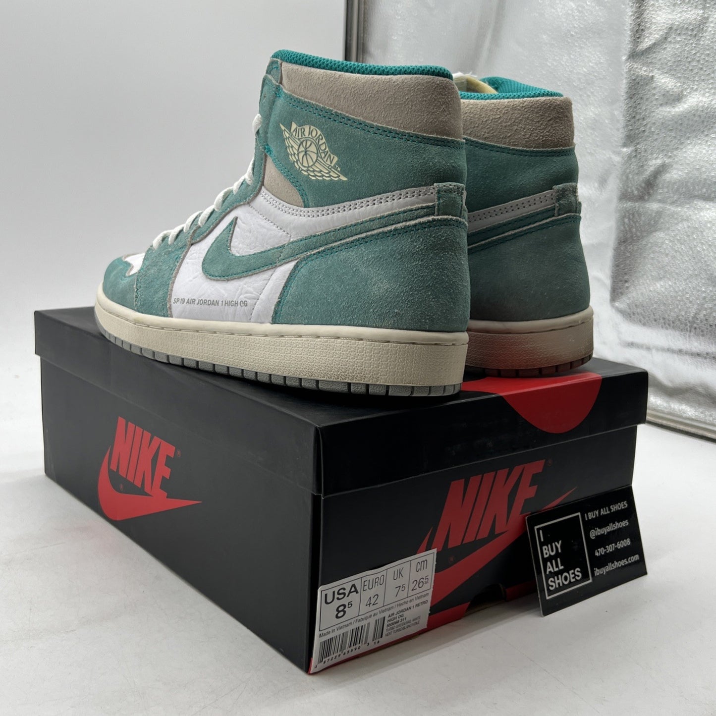 Size 8.5 - Air Jordan 1 Retro OG High Turbo Green (555088-311)
