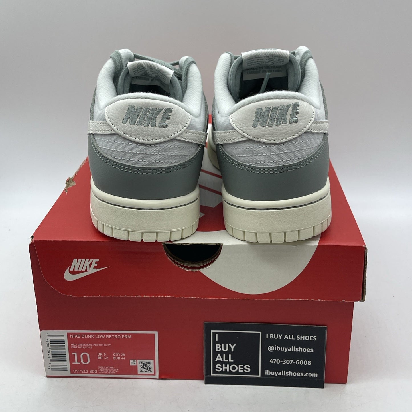 Size 10 - Nike Dunk Low Mica Green (DV7212-300)