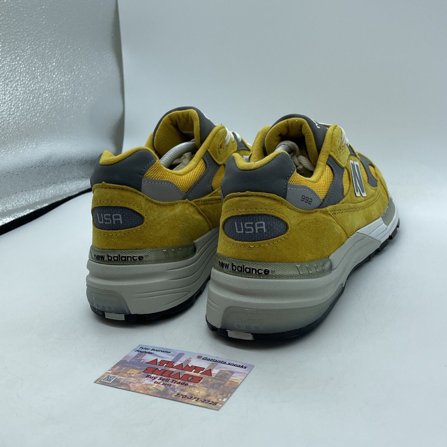 Size10.5 - New Balance 992 Made in USA Gold Cream Yellow Suede Leather (M992BB)