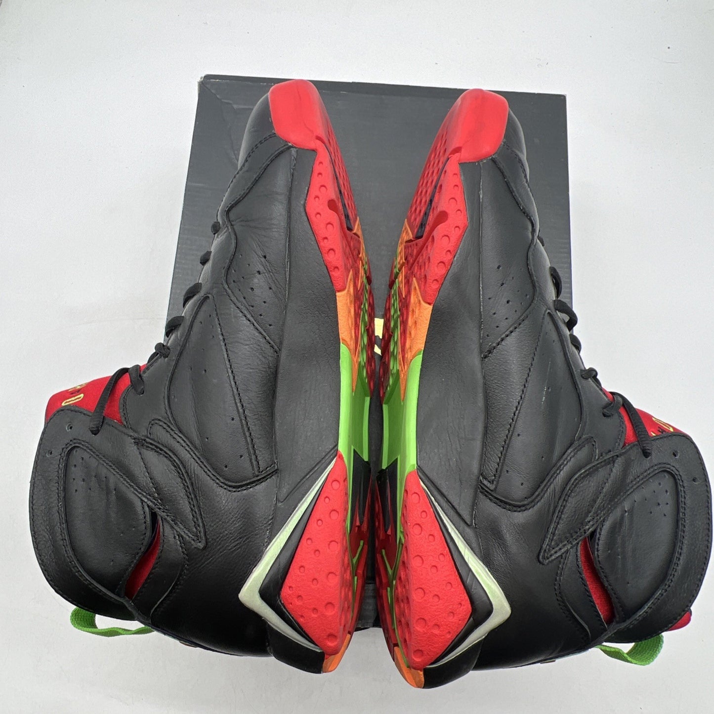 Size 10.5 - Air Jordan 7 Retro Marvin the Martian (304775-029)