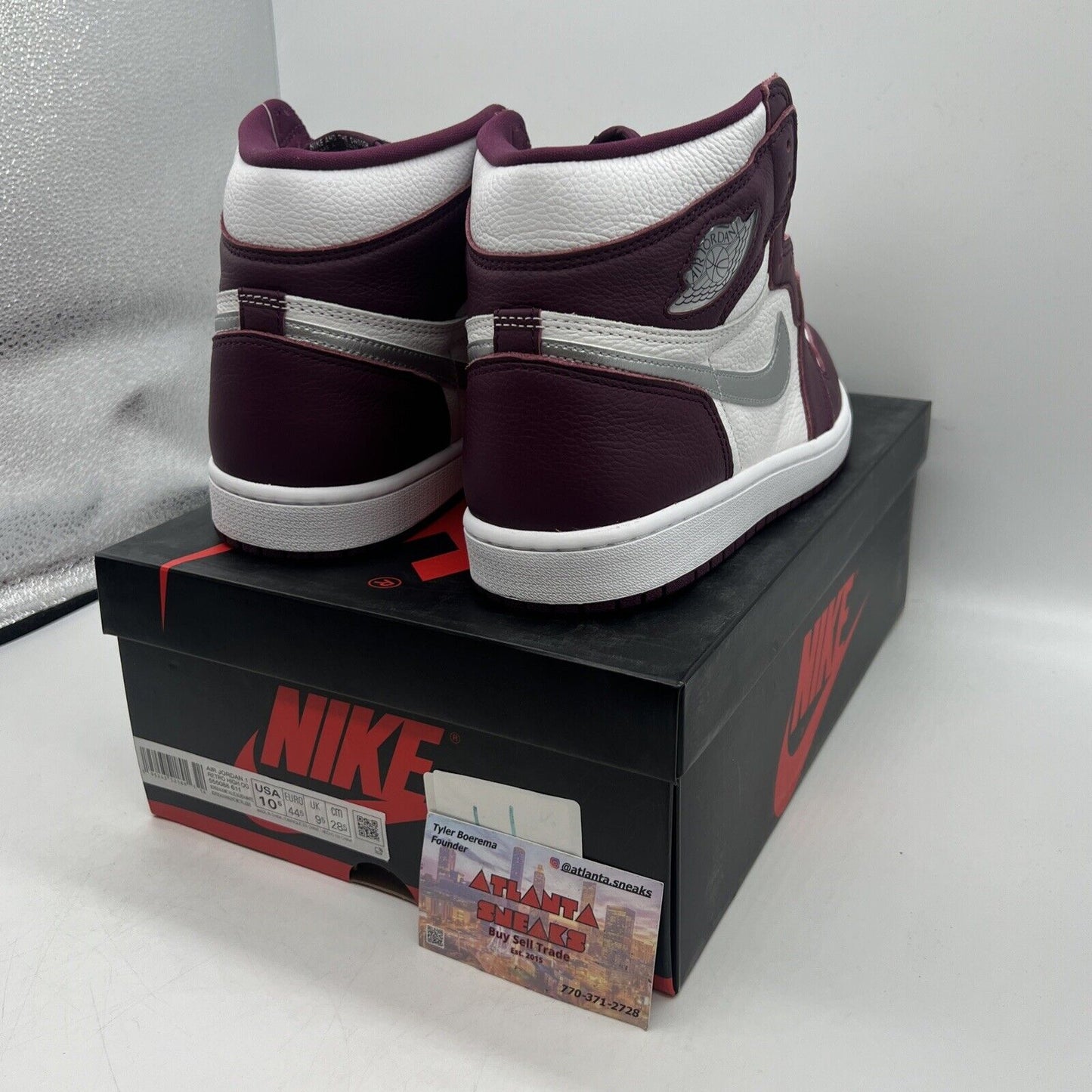 Size 10.5 - Jordan 1 Retro High OG Bordeaux Brand New Og All