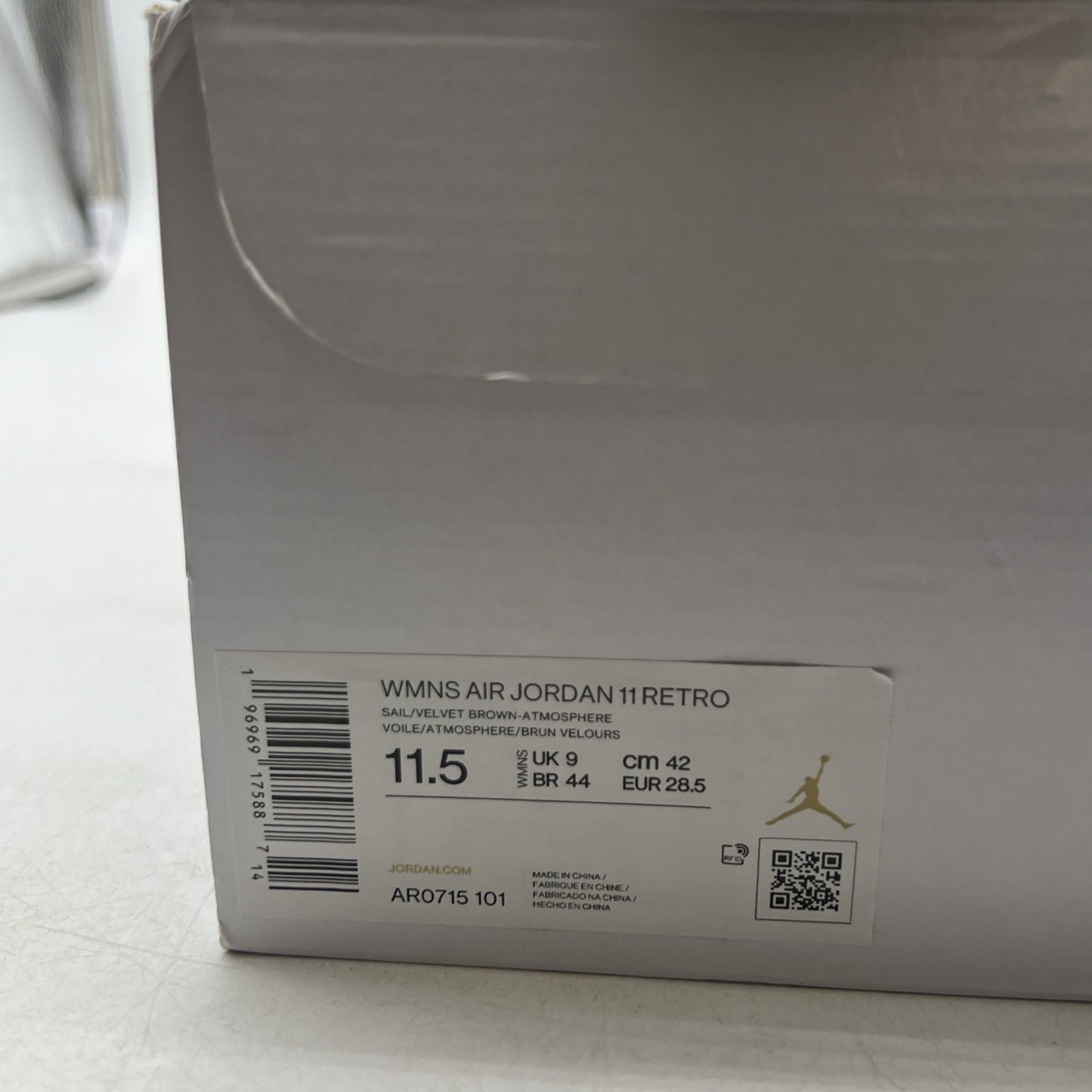 Size 11.5 - Air Jordan 11 Retro Mid Neapolitan W (AR0715-101)