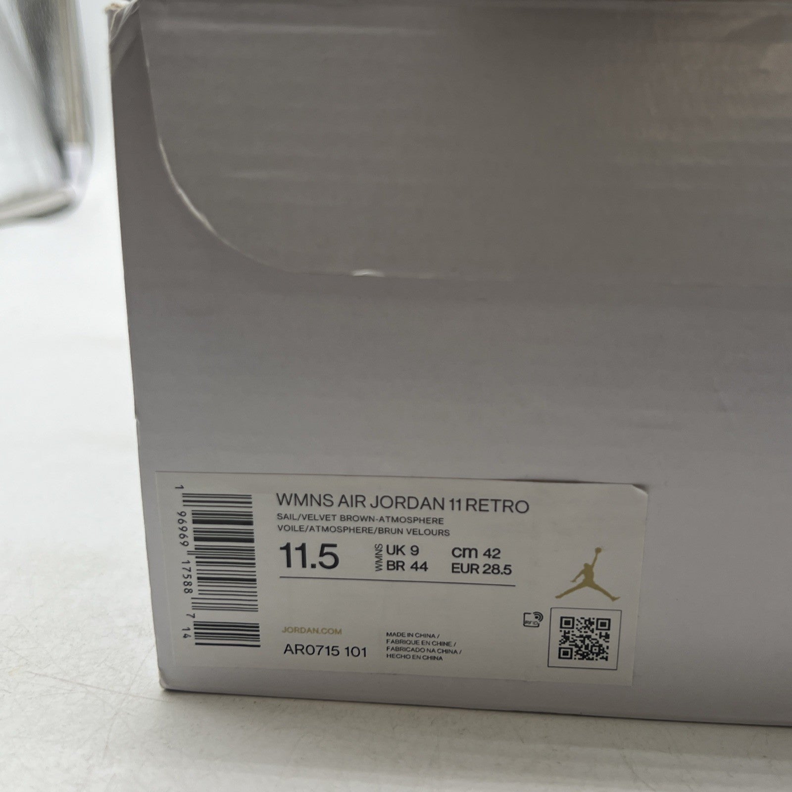 Size 11.5 - Air Jordan 11 Retro Mid Neapolitan W (AR0715-101)