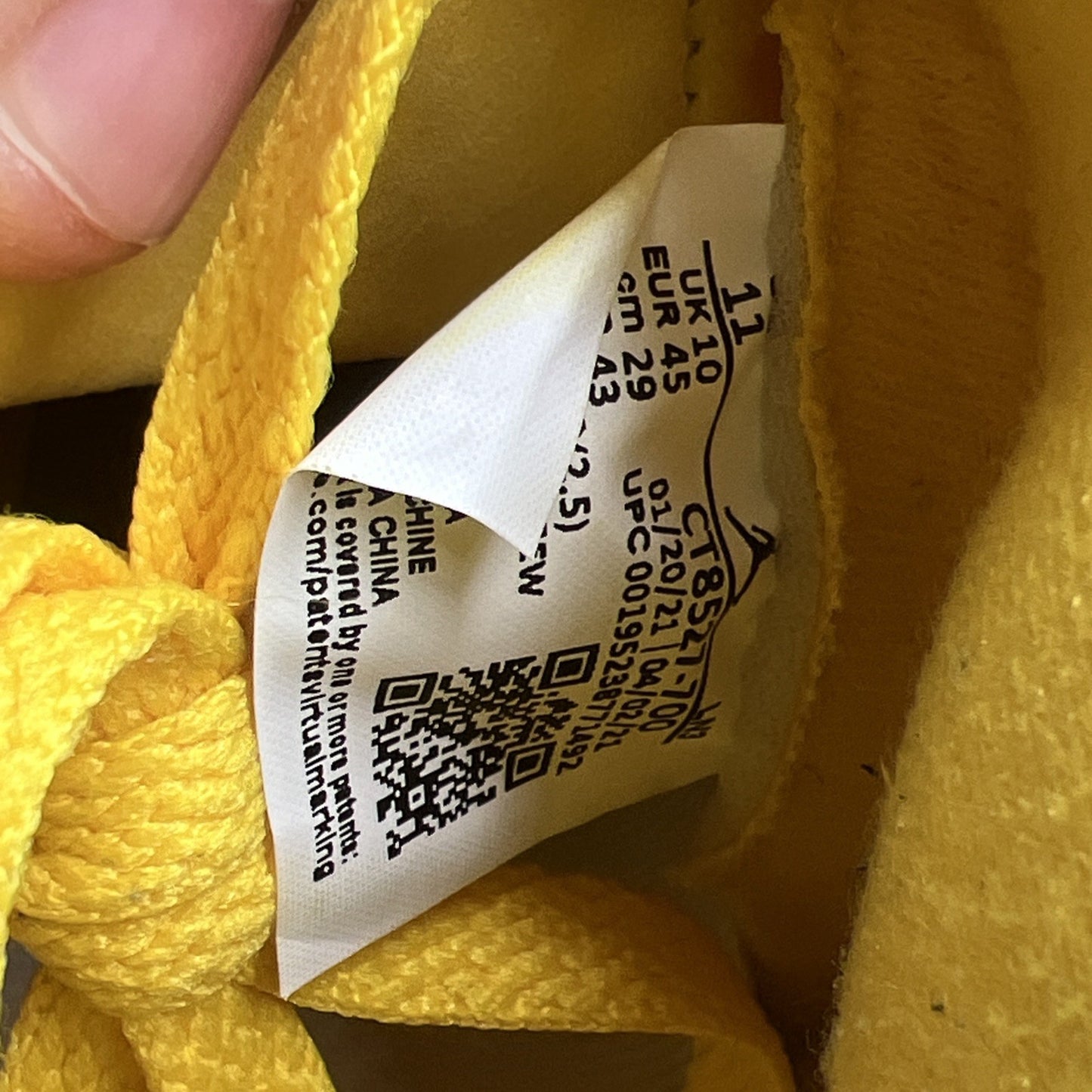 Size 11 - Air Jordan 4 Retro Mid Lightning (CT8527-700)