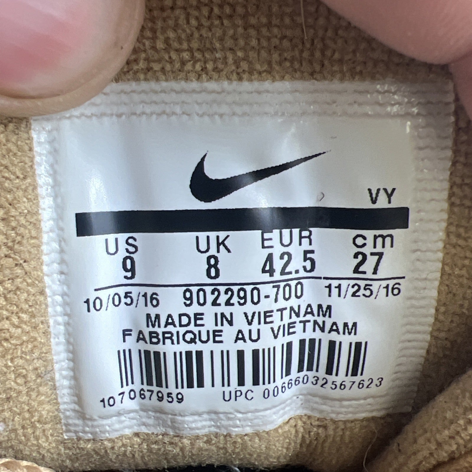 Size 9 - Nike Supreme x Air More Uptempo Metallic Gold (902290-700)