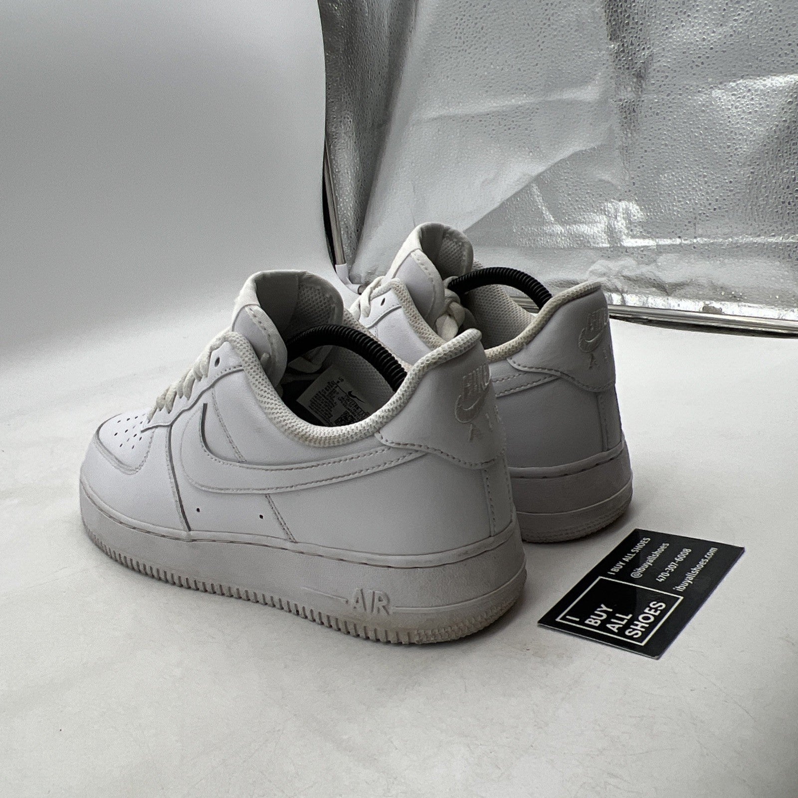 Size 9 - Nike Air Force 1 '07 Low Triple White (CW2288-111)