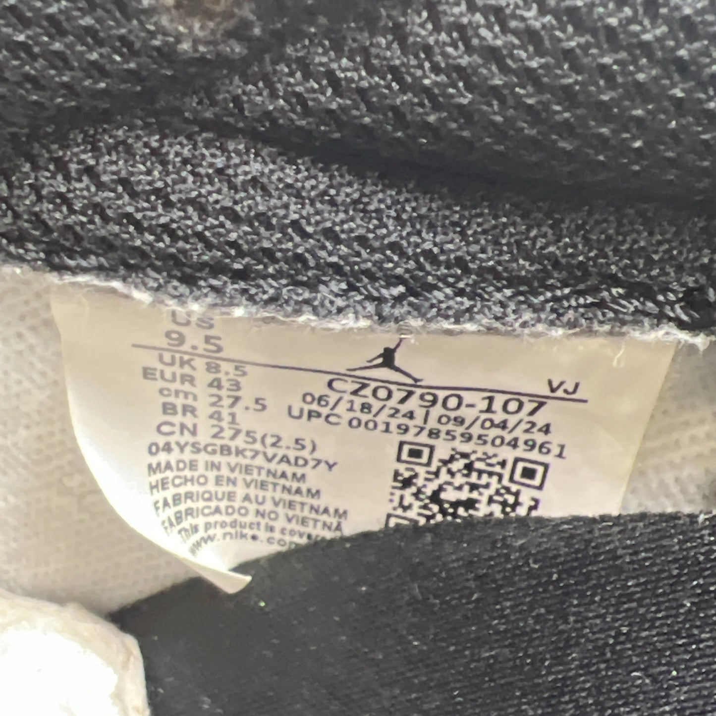 Size 9.5 - Air Jordan 1 Retro OG Low Rookie of the Year (CZ0790-107)