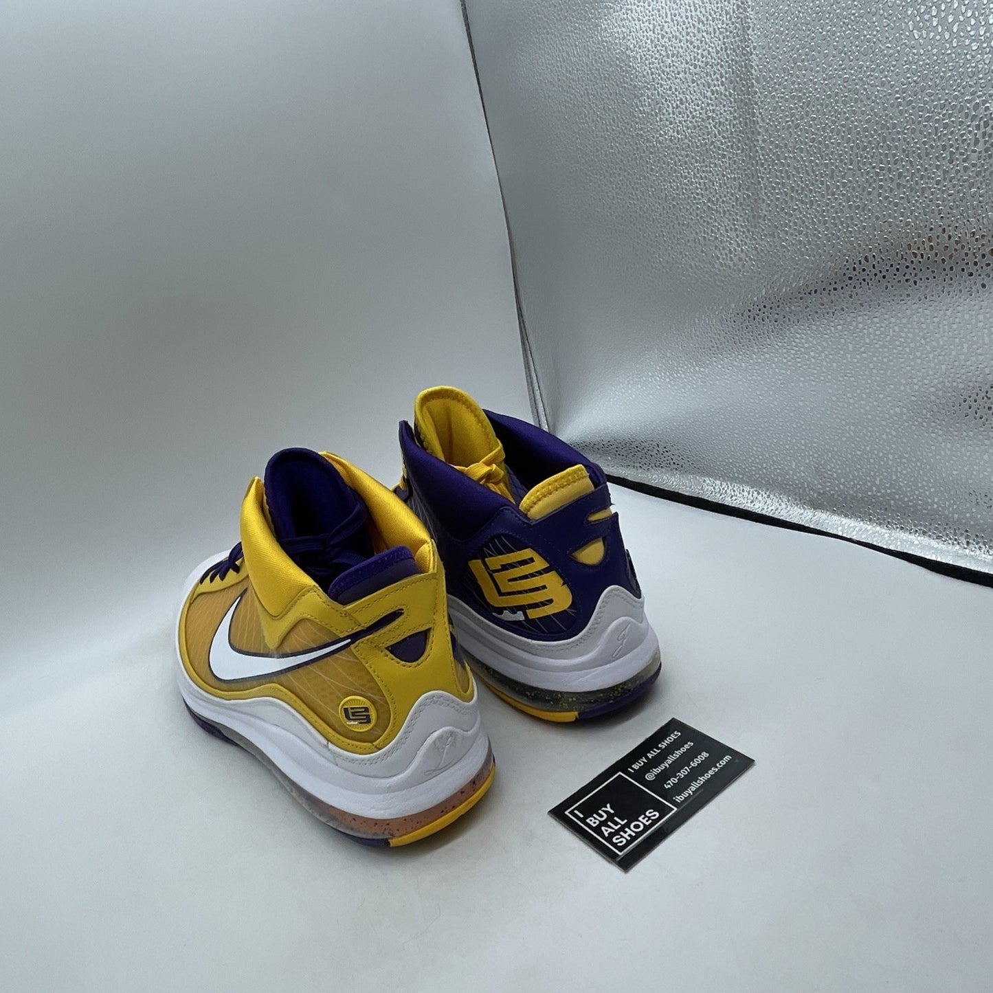 Size 13 - Nike LeBron 7 QS Media Day (CQ2300-500)