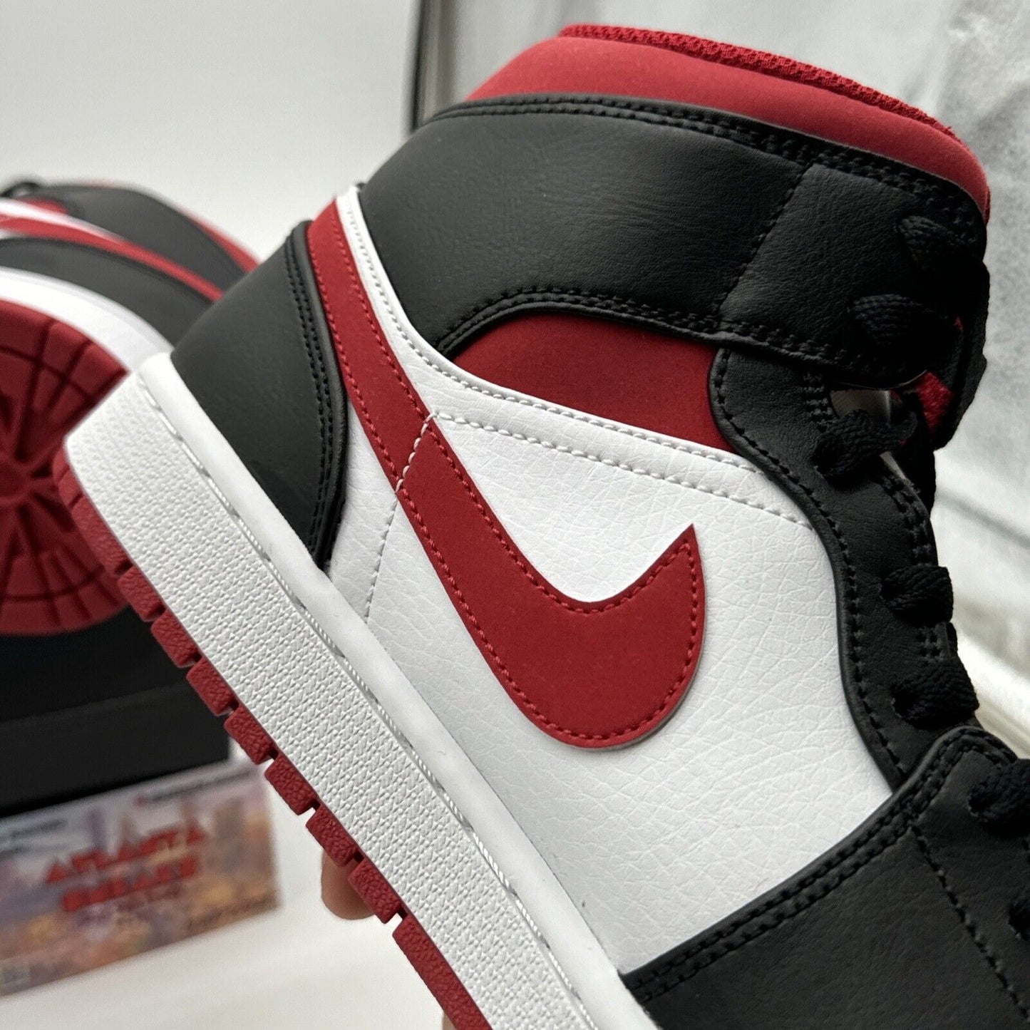 Size 10.5 - Jordan 1 Mid Metallic Red Gym Red Black Suede Leather Mid Blanc OG