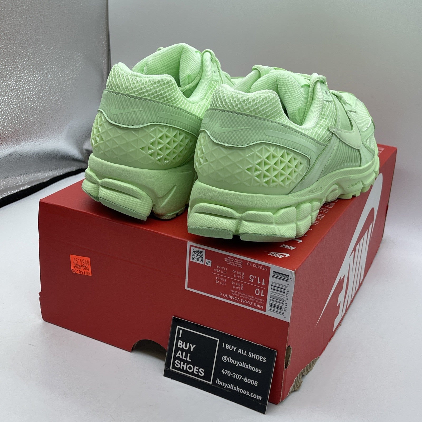 Size 10 - Nike Air Zoom Vomero 5 Vapor Green Suede Leather (HF5493-301)