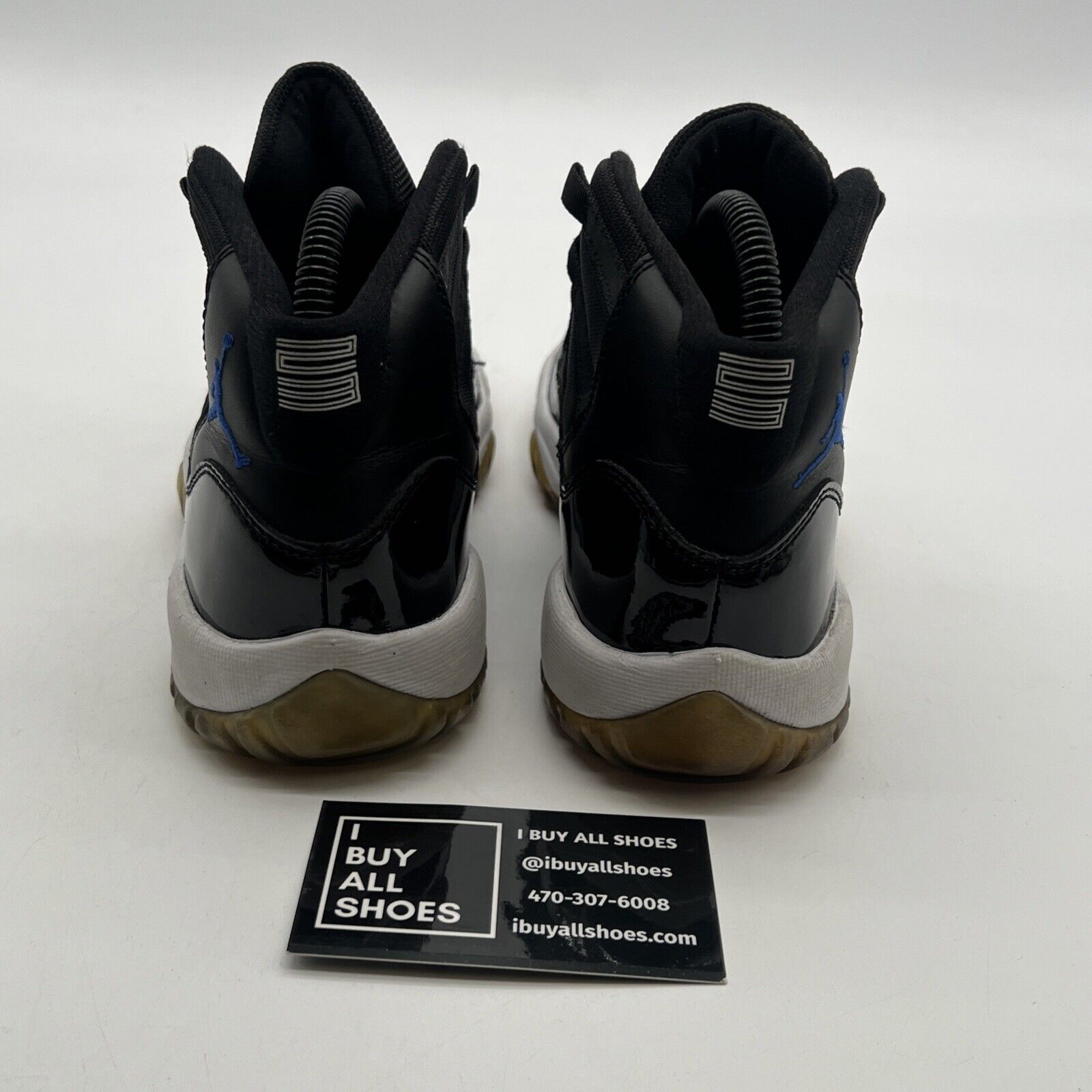 Size 4 - Air Jordan 11 Retro 2009 Space Jam (378037-041)