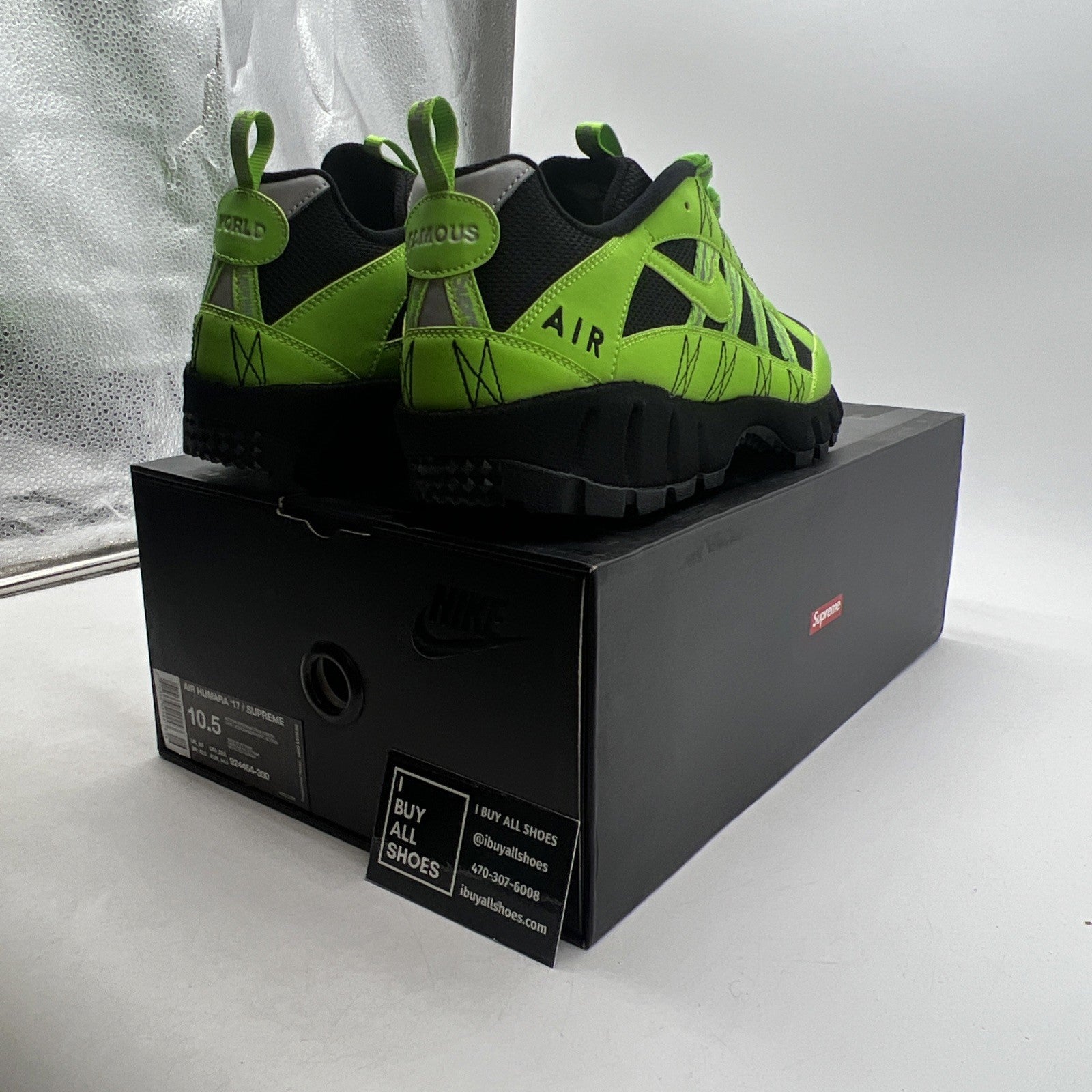 Size 10.5 - Nike Supreme x Air Humara 17 Green (924464-300)
