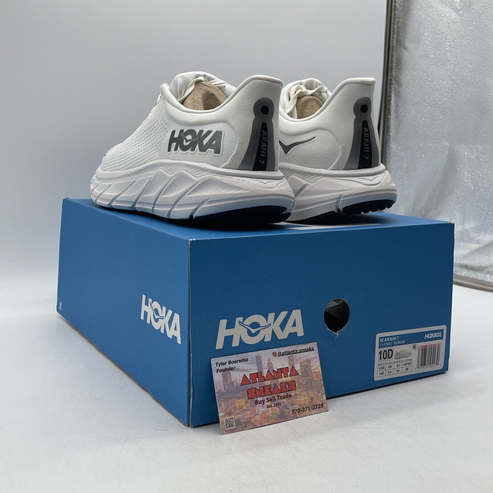 Size 10 - Hoka One One Arahi 7 Blanc De Blanc White Black Silver (1147850-BDBSW)