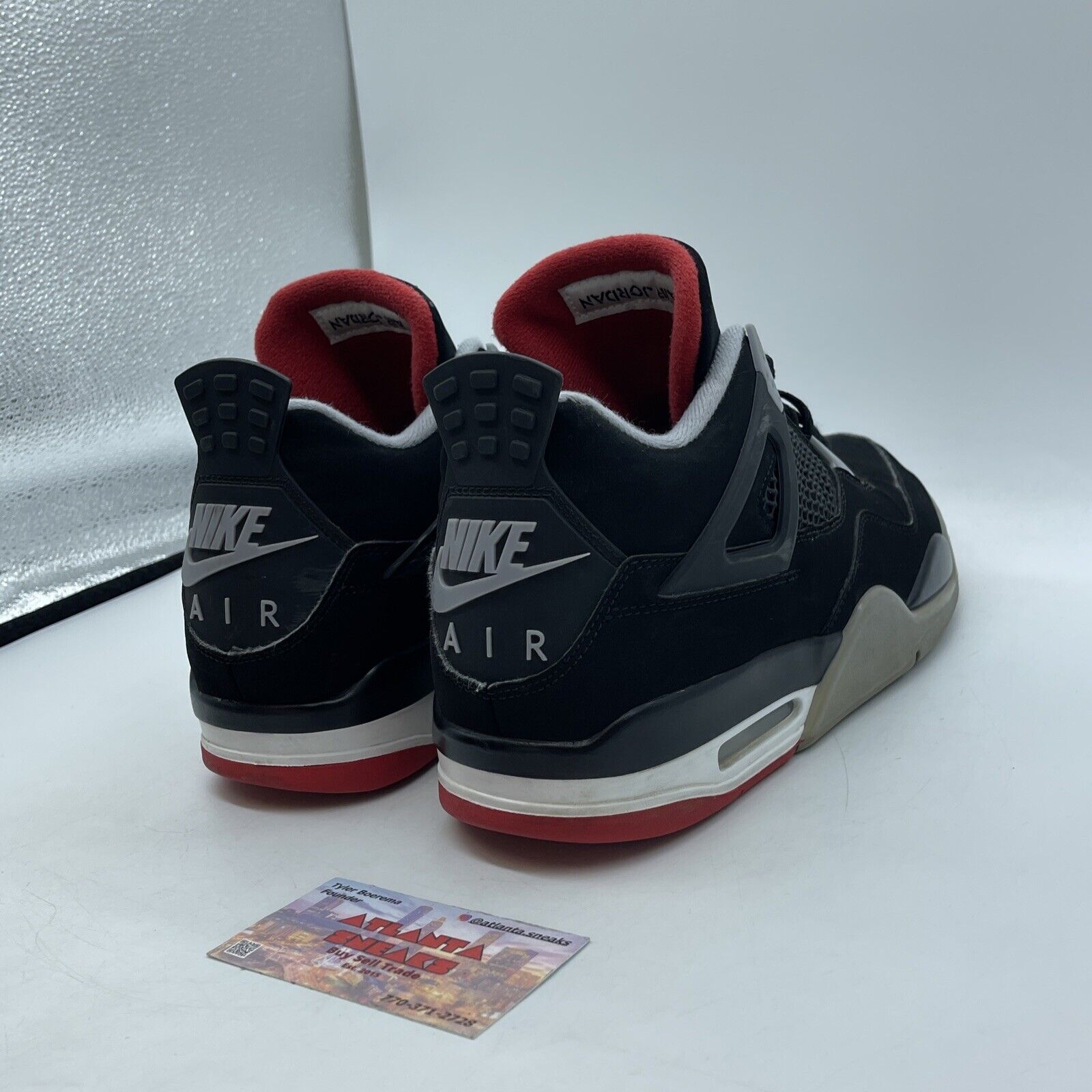 Size 10.5 - Jordan 4 Retro OG Mid Bred 2019 White Black Red Grey (308497-060)