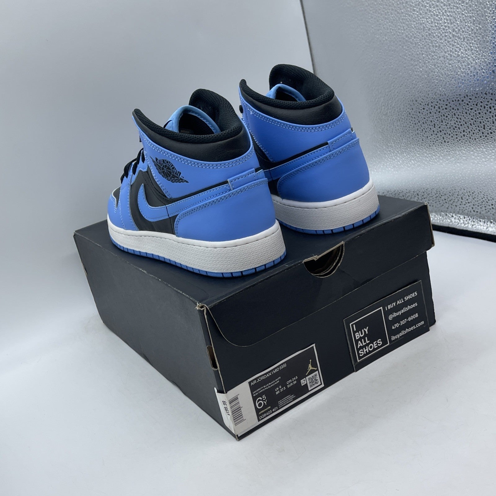 Size 6.5Y (GS) - Air Jordan 1 Mid University Blue Black Leather (DQ8423-401)
