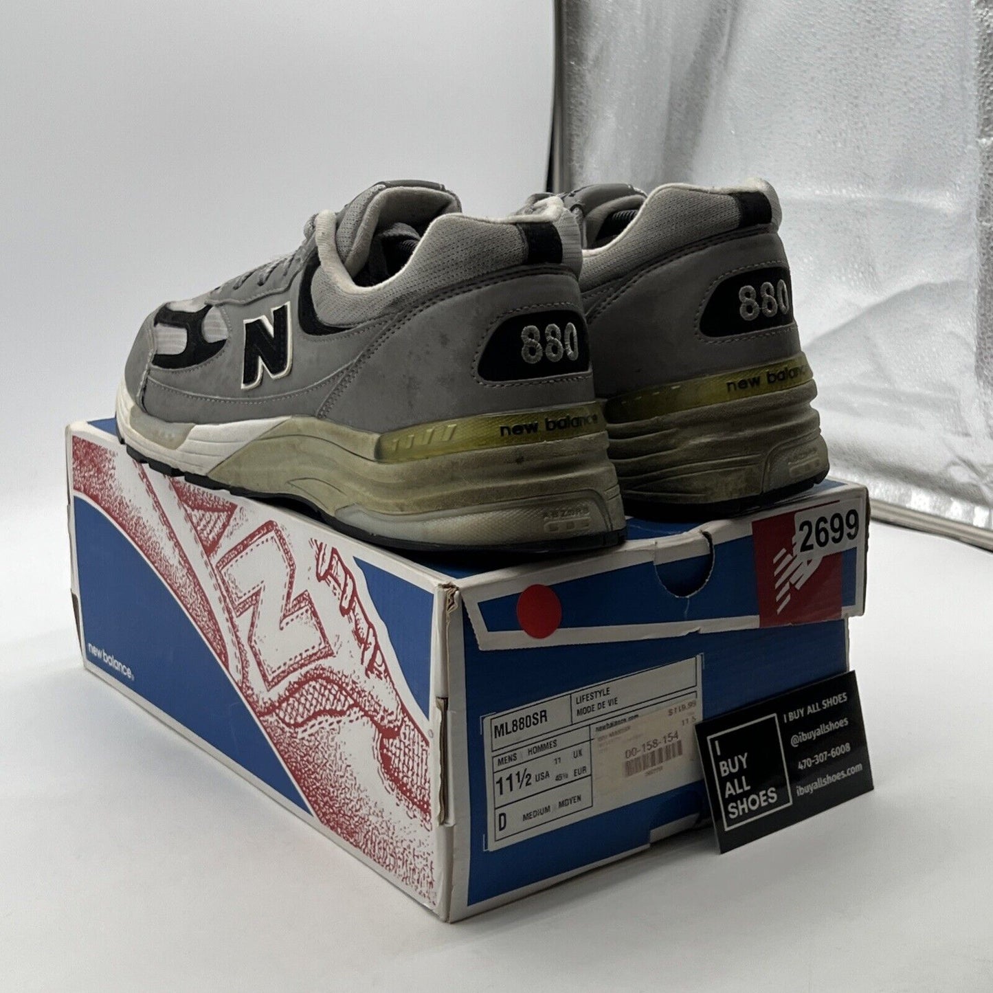 Size 11.5 - New Balance 880 ML880SR Reflective Grey Black White