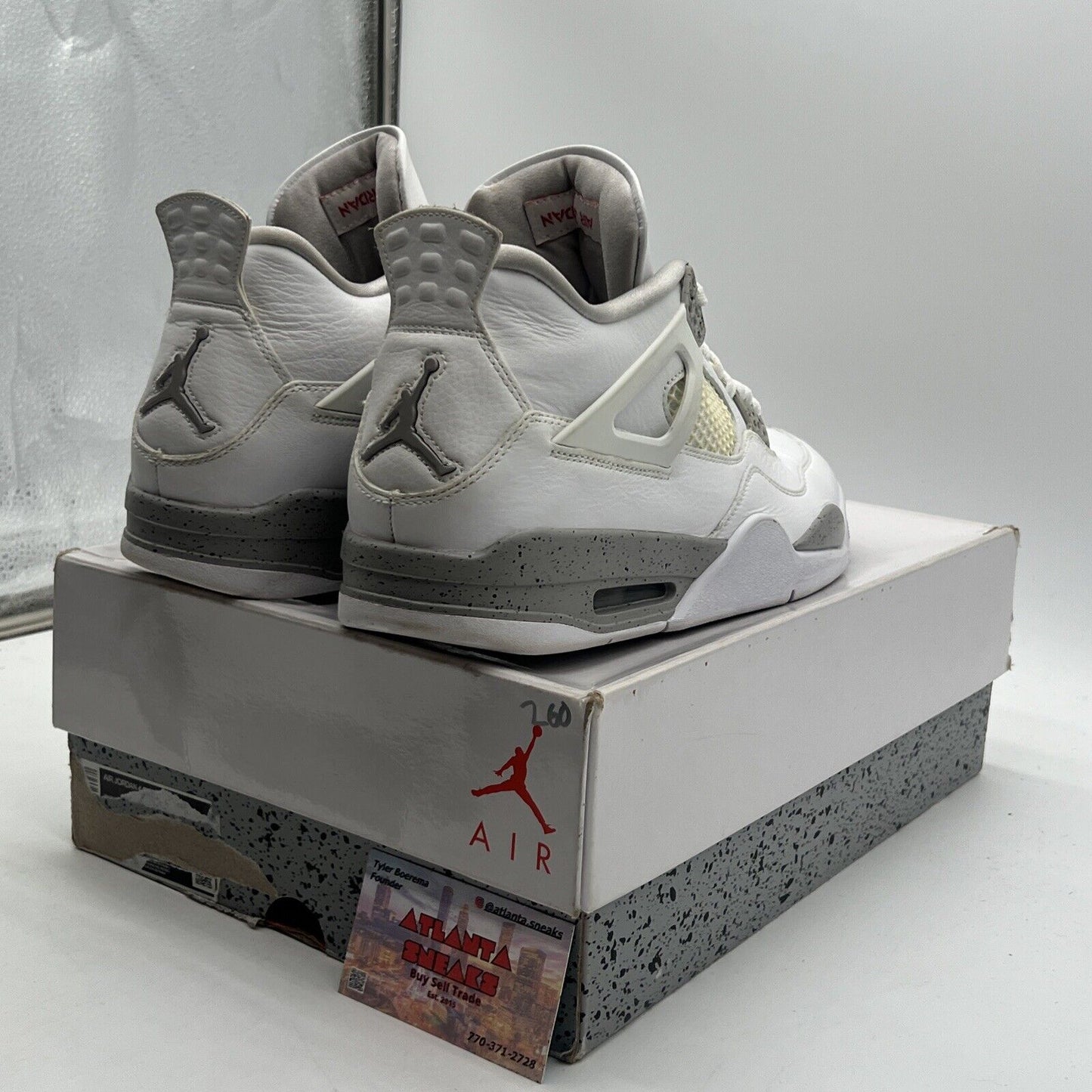 Size 11.5 - Jordan 4 Retro Mid White Oreo Grey (CT8527-100)