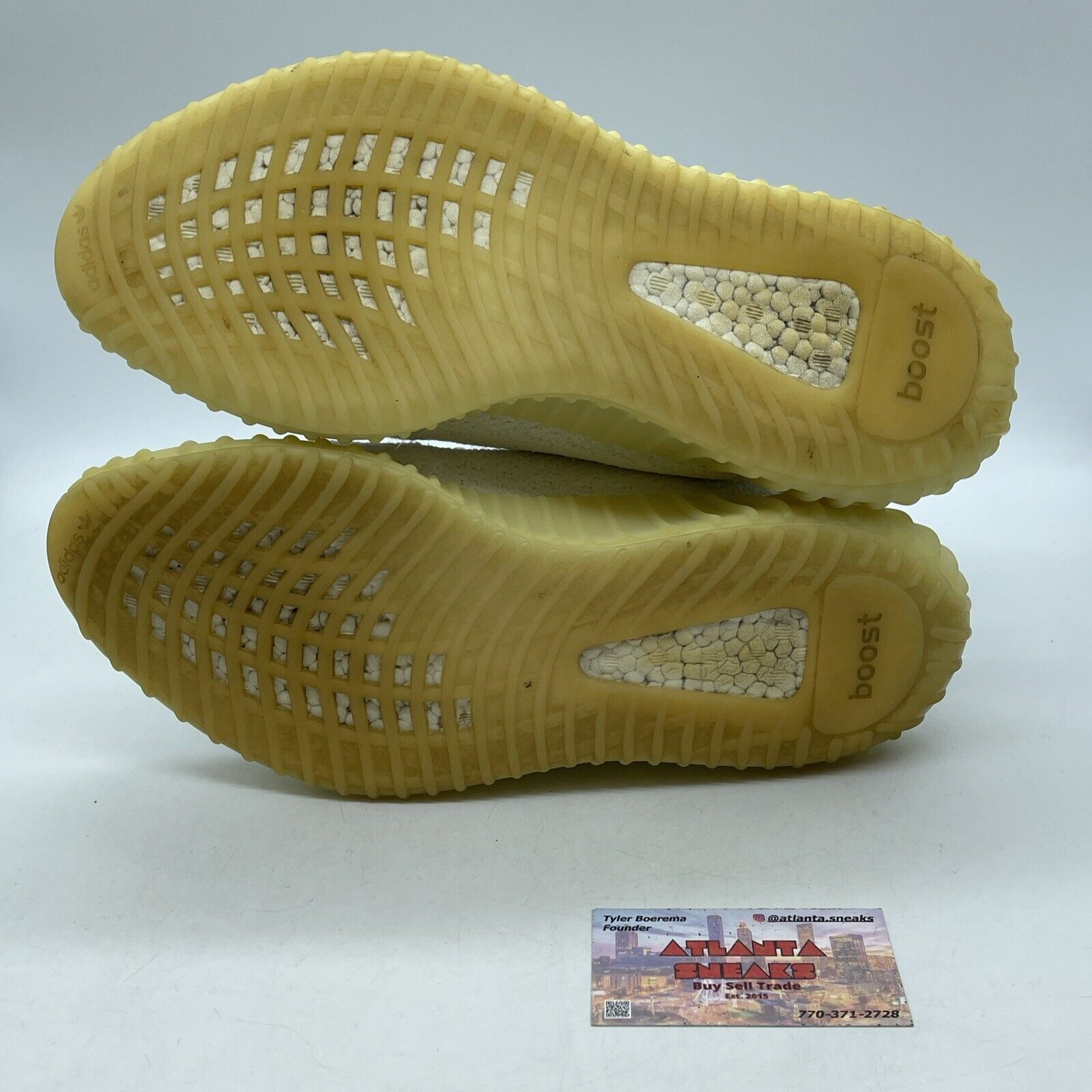 Size 11 - adidas Yeezy Boost 350 V2 Low Cream White / Triple White (CP9366)