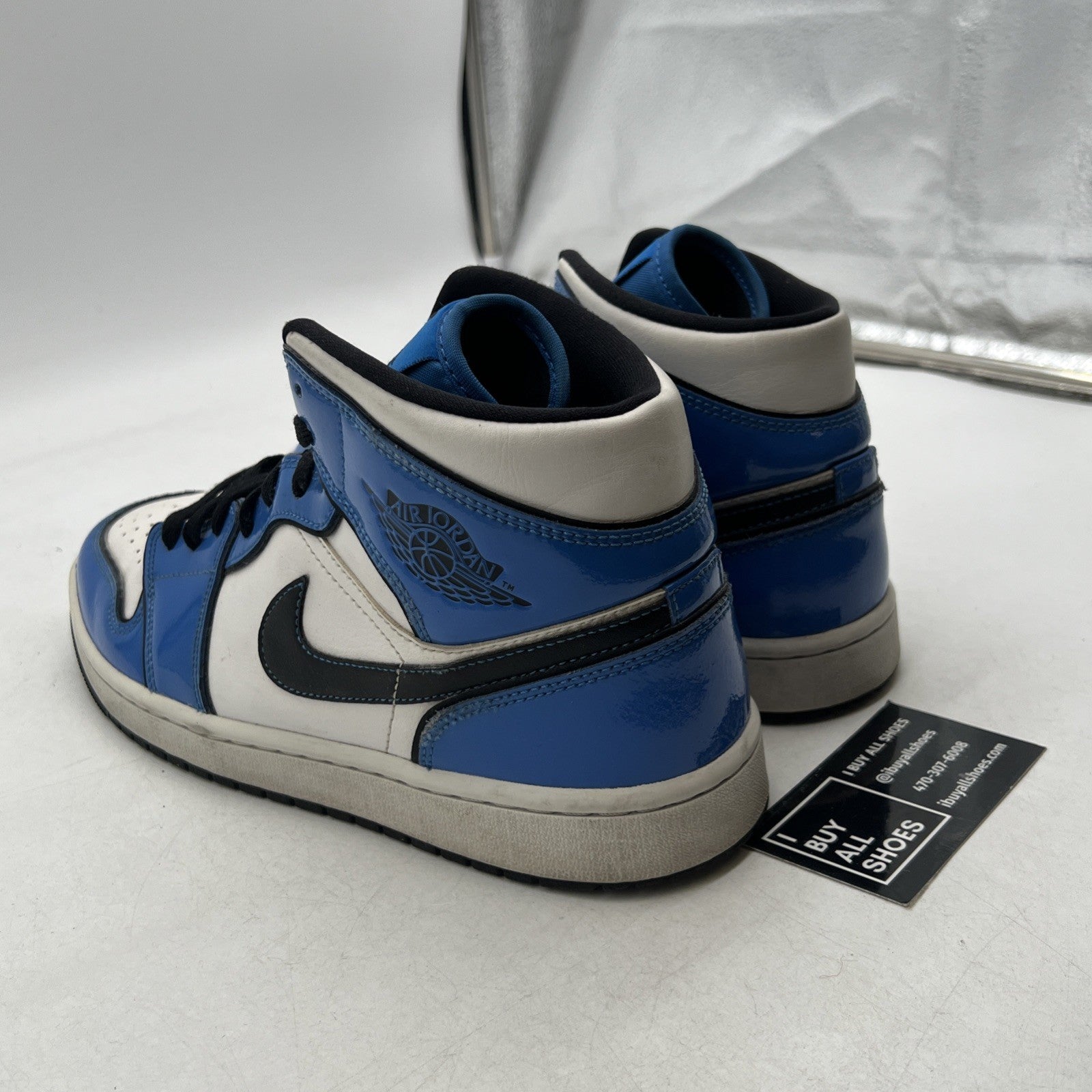 Size 9.5 - Air Jordan 1 SE Mid Signal Blue (DD6834-402)